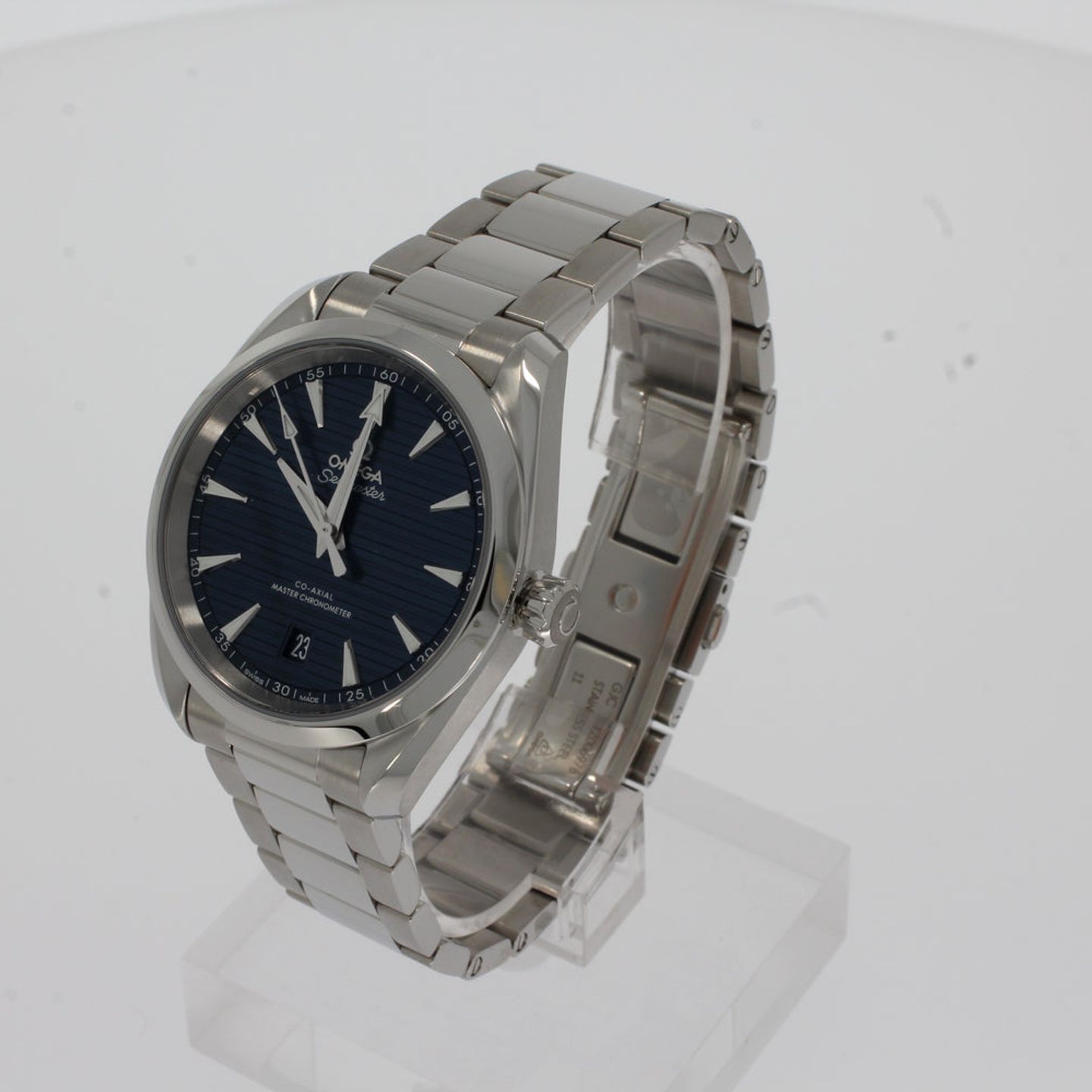 Omega Seamaster Aqua Terra 220.10.38.20.03.001 (2024) - Blue dial 38 mm Steel case (2/5)