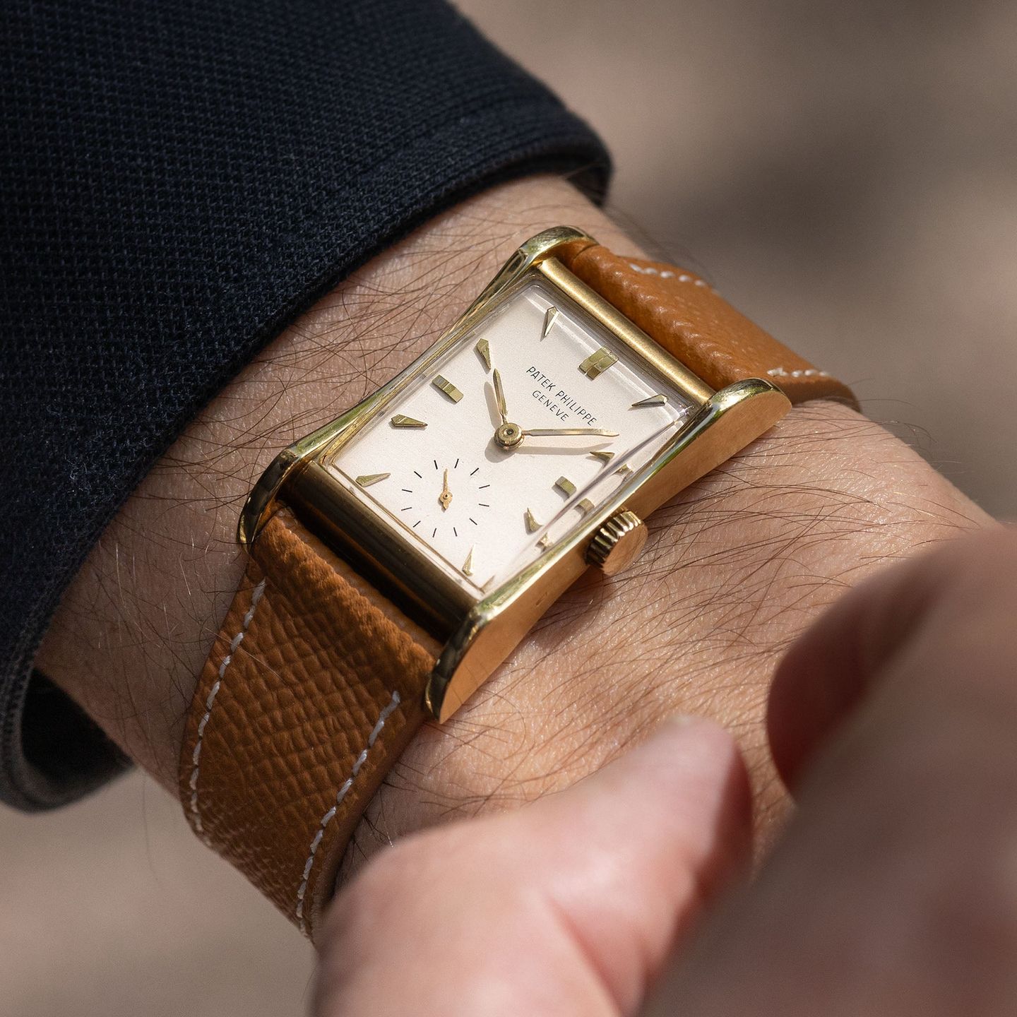 Patek Philippe Golden Ellipse 5738/1R-001 (1950) - 35mm Roségoud (2/8)