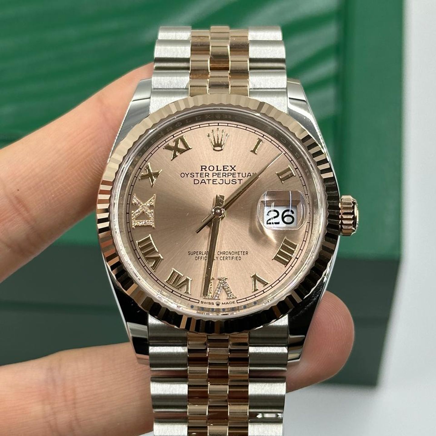 Rolex Datejust 126231 (2026) - 44mm Goud/Staal (1/10)