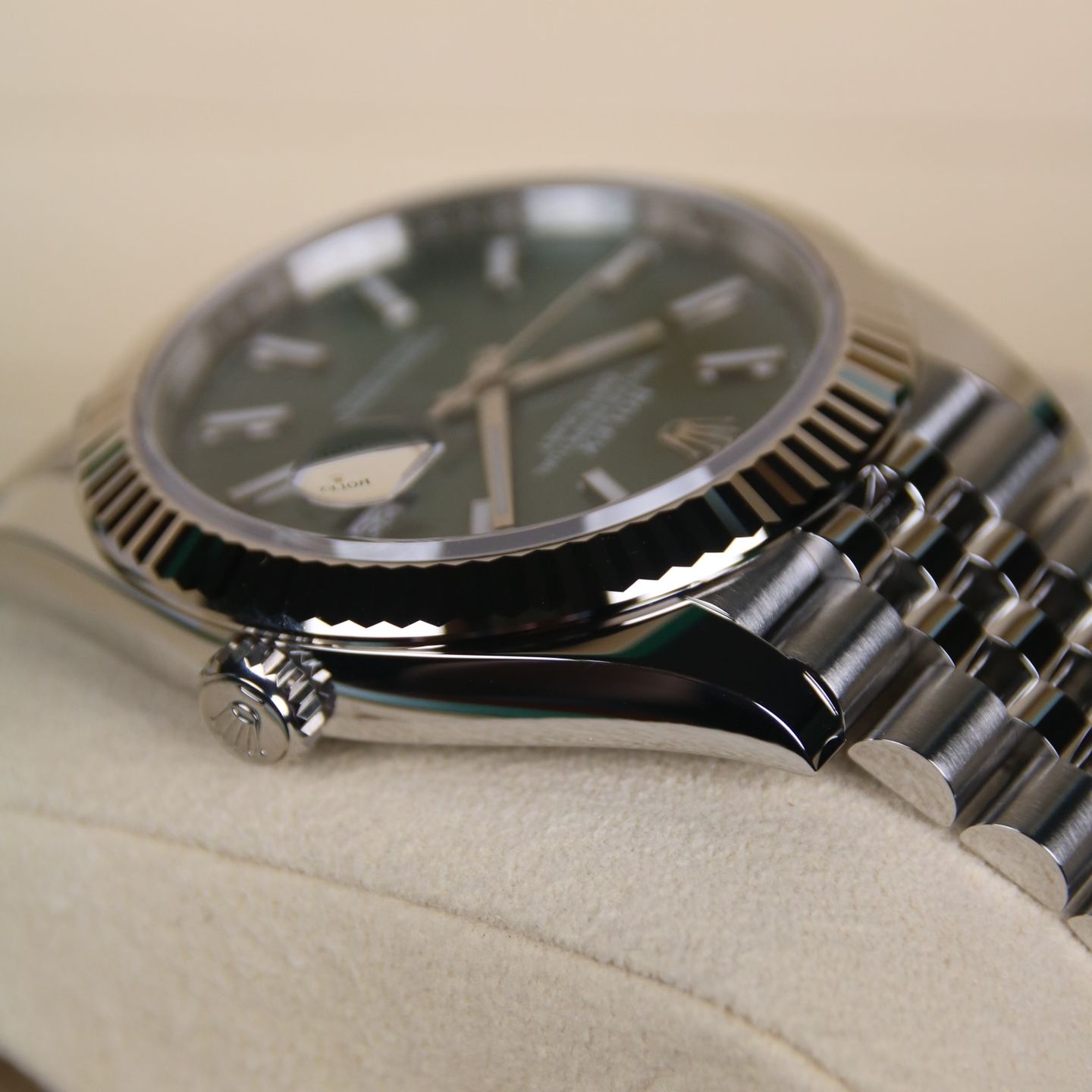 Rolex Datejust 41 126334 (2024) - Groen wijzerplaat 41mm Staal (4/6)