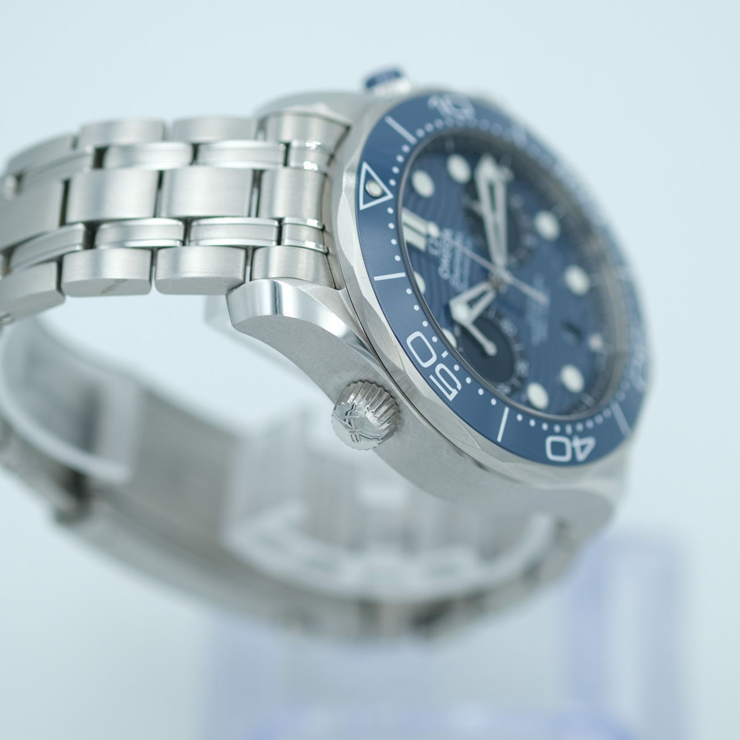 Omega Seamaster Diver 300 M 210.30.44.51.03.001 (2023) - Blue dial 44 mm Steel case (5/8)