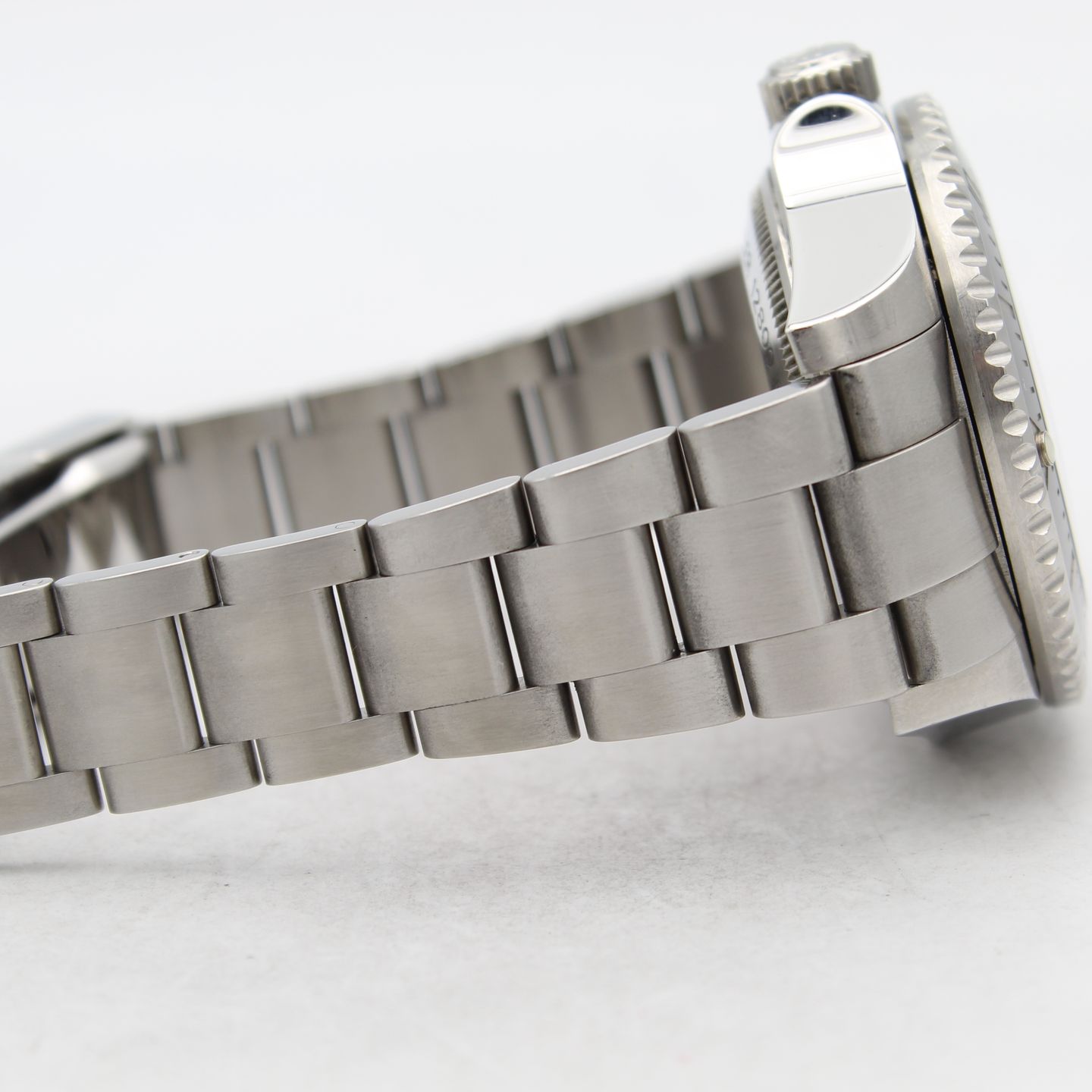 Rolex Sea-Dweller 116660 - (7/8)