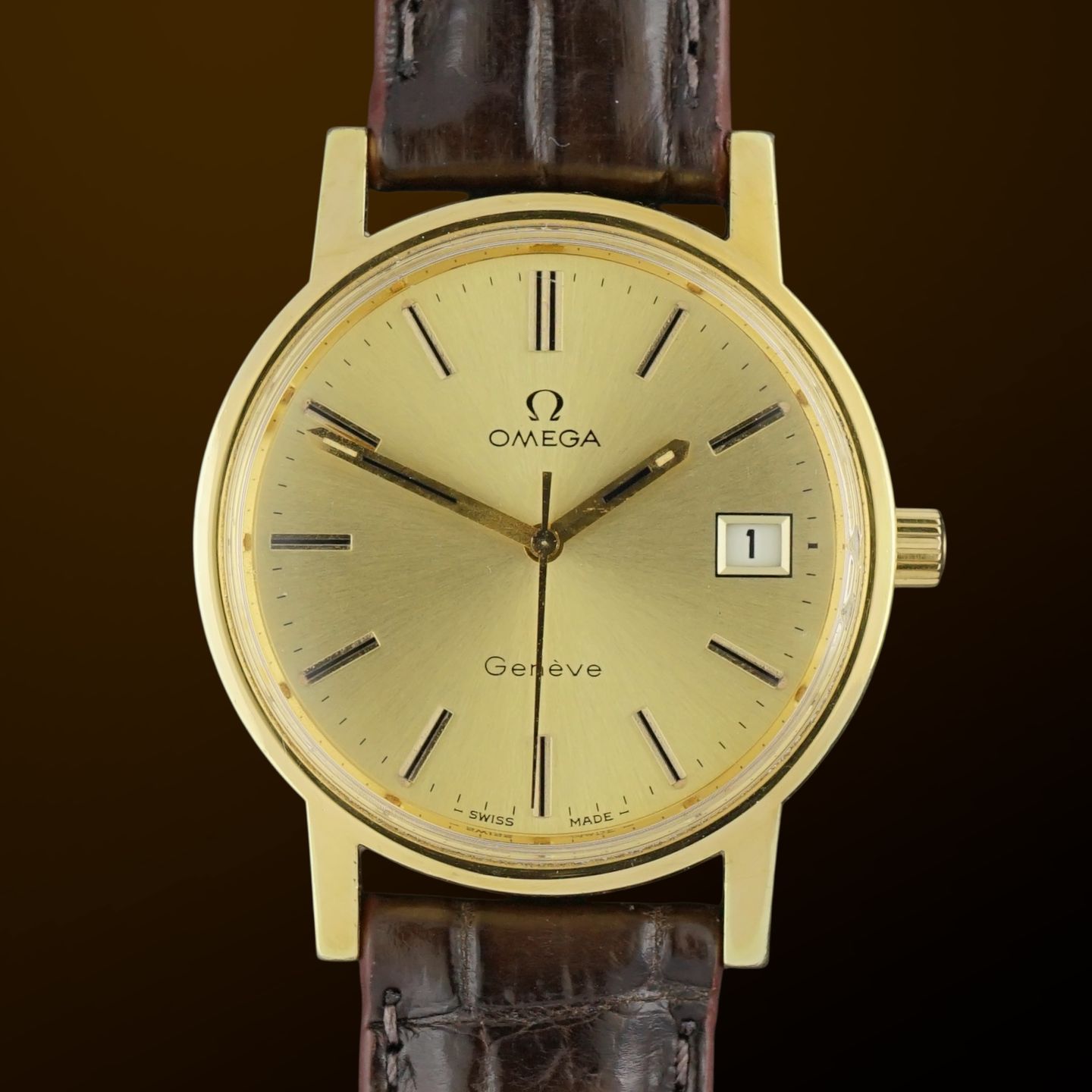 Omega Genève 136.0104 (1974) - Gold dial 35 mm Gold/Steel case (1/8)