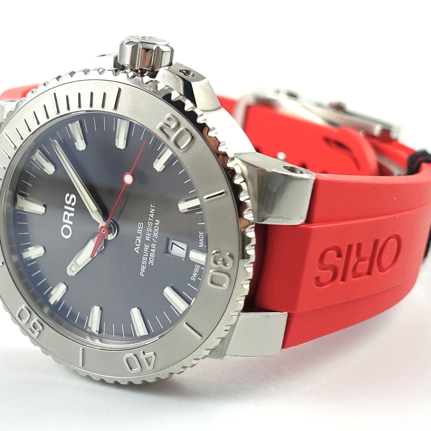 Oris Aquis Date 01 733 7730 4153 - (6/8)