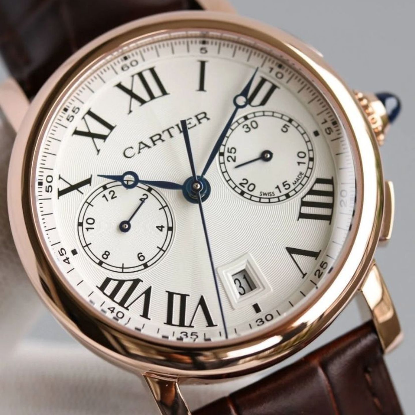 Cartier Rotonde de Cartier W1556238 (2022) - Zilver wijzerplaat 40mm Roségoud (1/3)