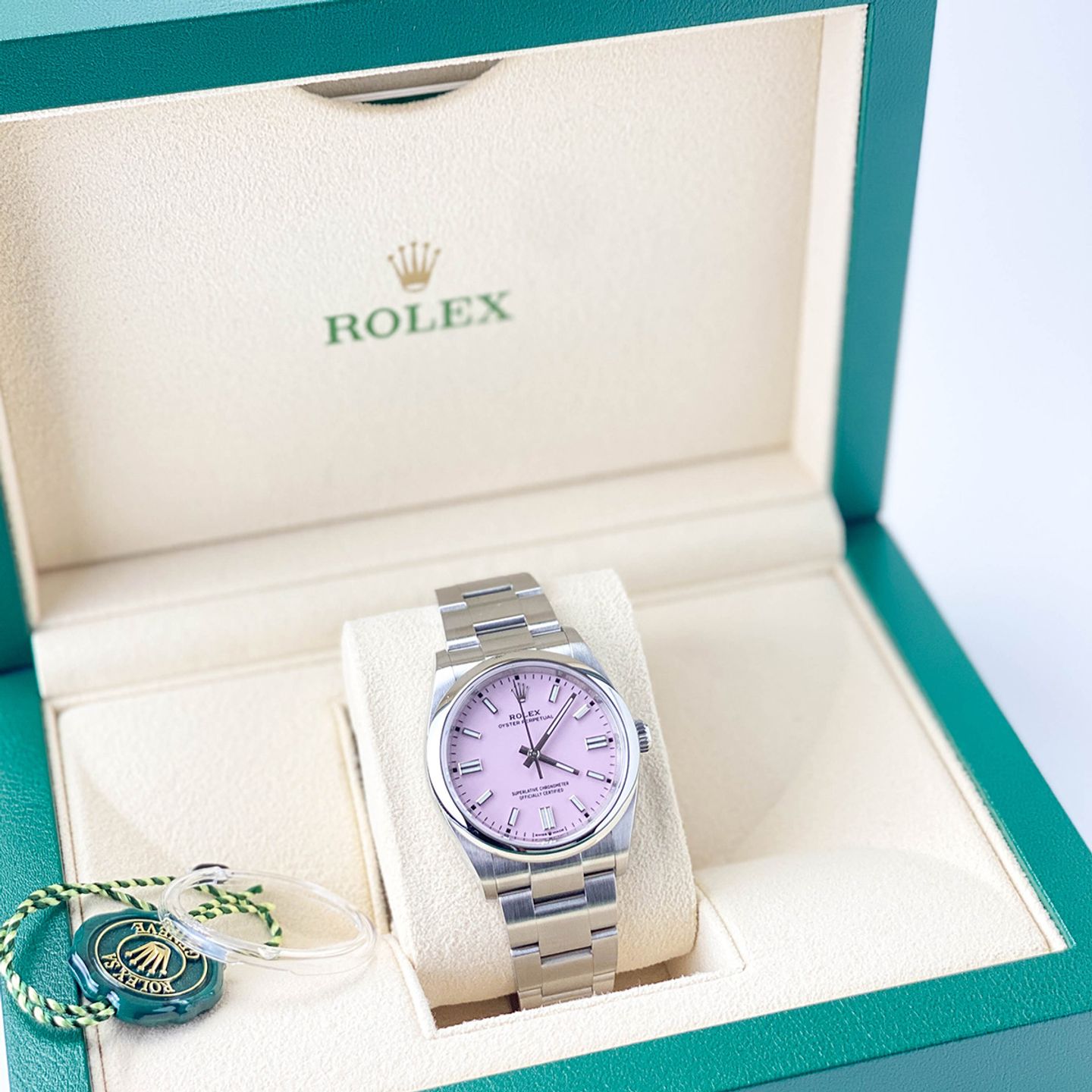 Rolex Oyster Perpetual 36 126000 (2024) - Roze wijzerplaat 36mm Staal (2/7)