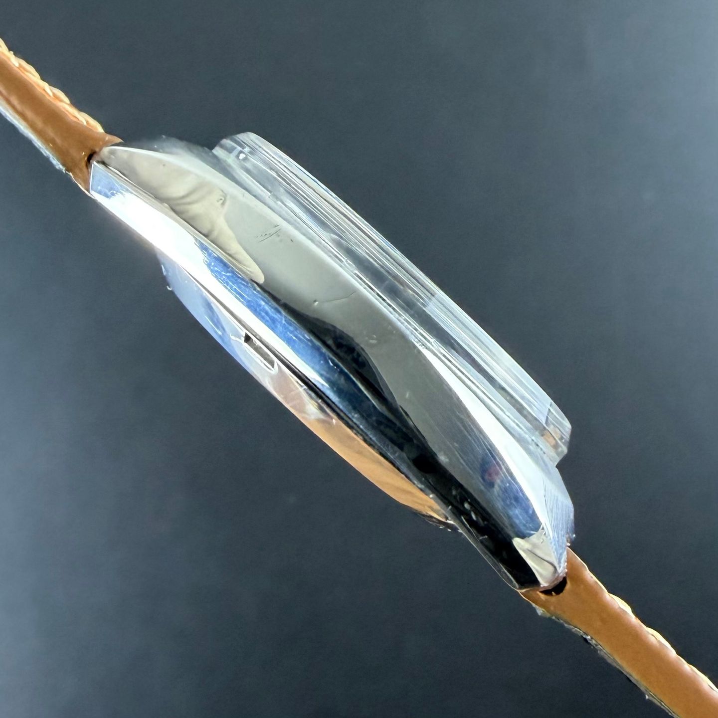 Omega Genève 146.009 - (6/8)