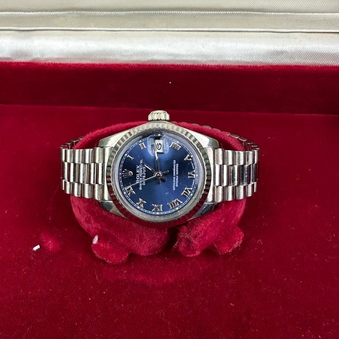 Rolex Lady-Datejust 6917 (Unknown (random serial)) - Blue dial 26 mm White Gold case (1/1)