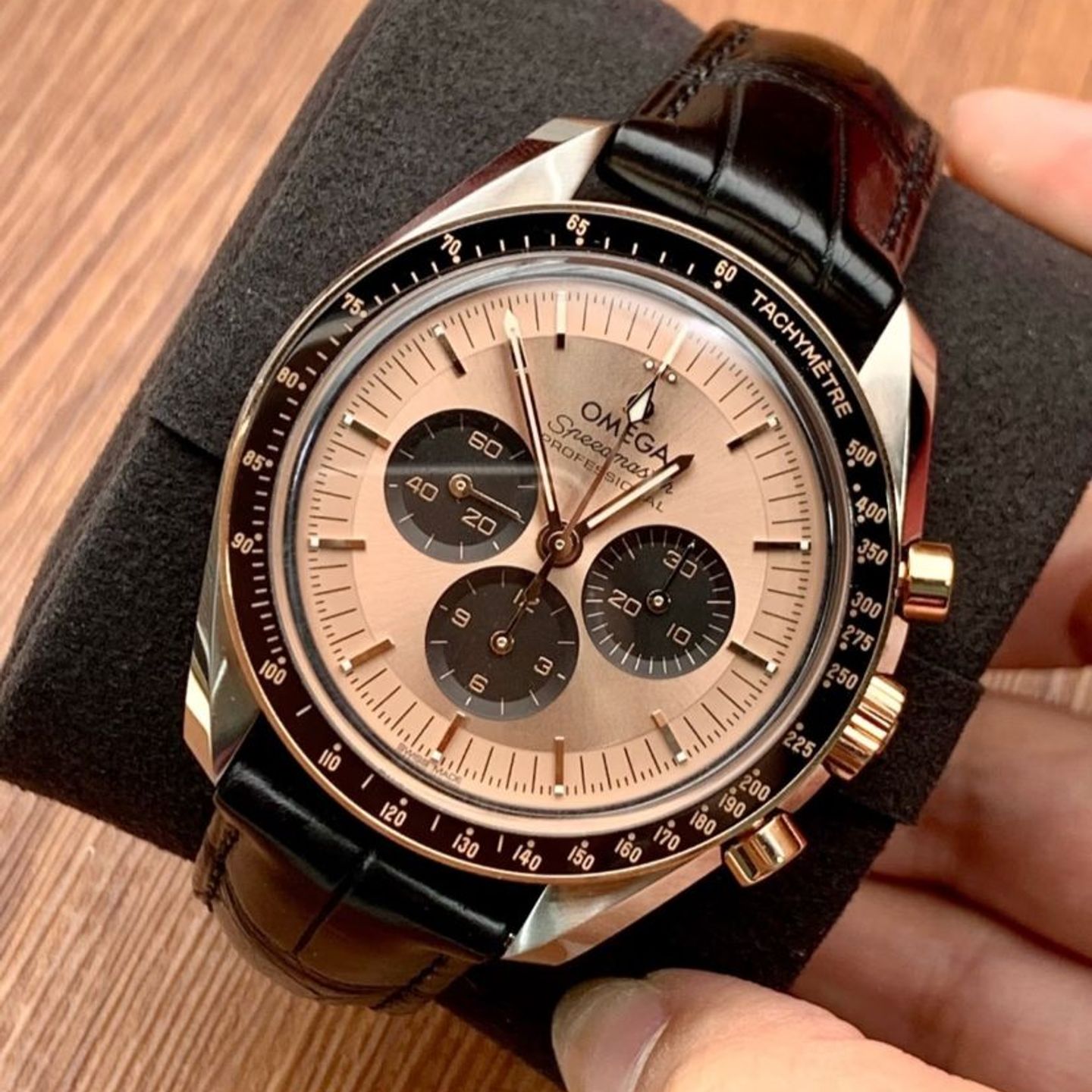 Omega Speedmaster Professional Moonwatch 310.23.42.50.99.001 - (1/1)