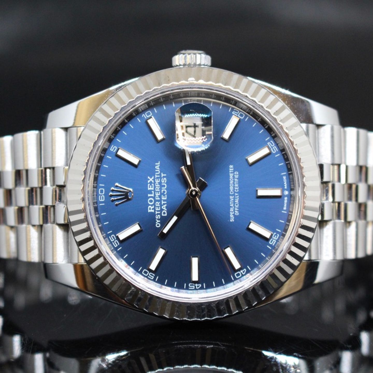 Rolex Datejust 41 126334 (2018) - Blue dial 41 mm Steel case (1/6)