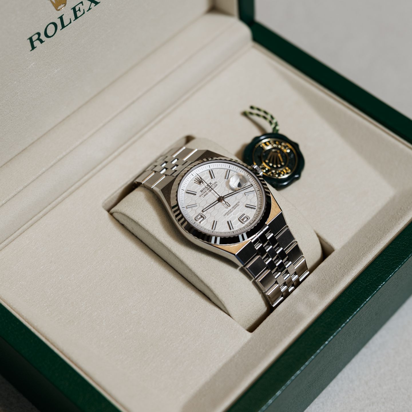 Rolex Land-Dweller 40 127334 - (3/7)