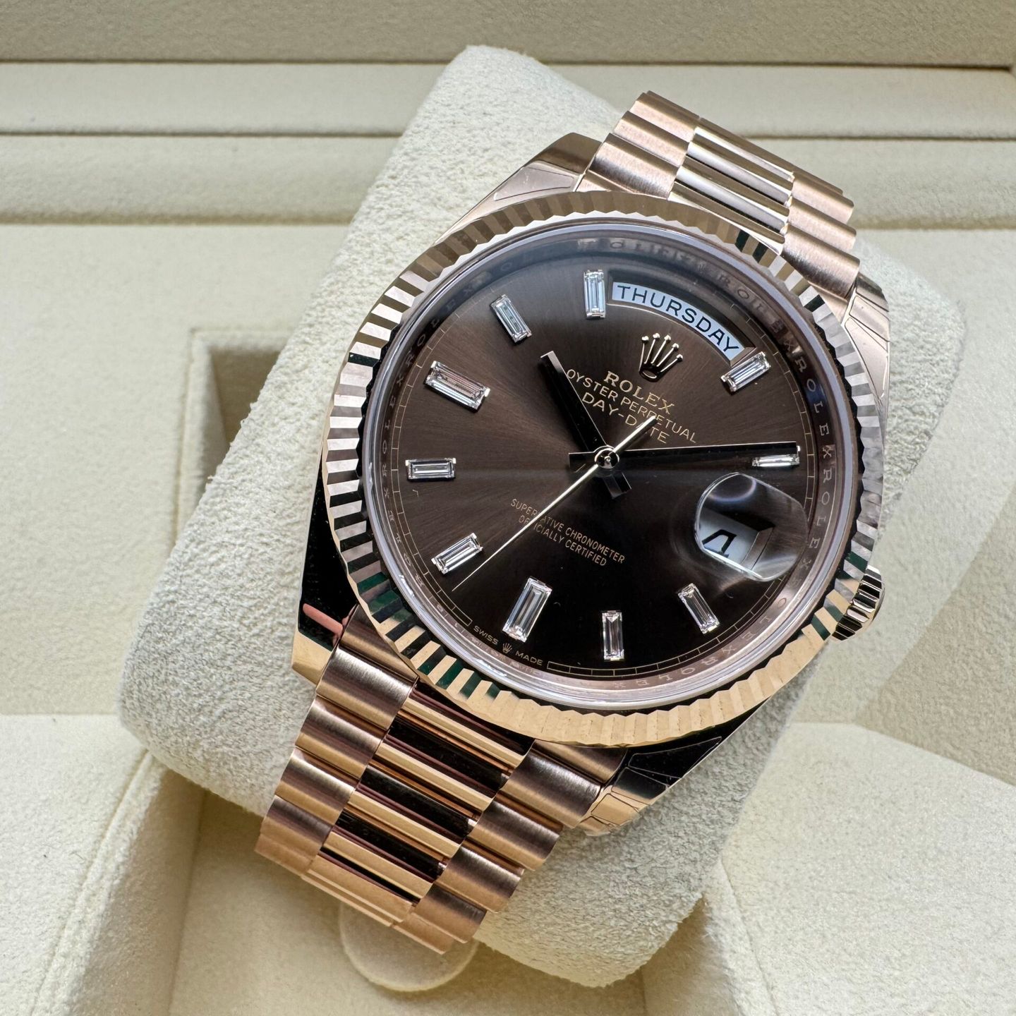 Rolex Day-Date 40 228235 (2023) - 40mm Roségoud (4/8)