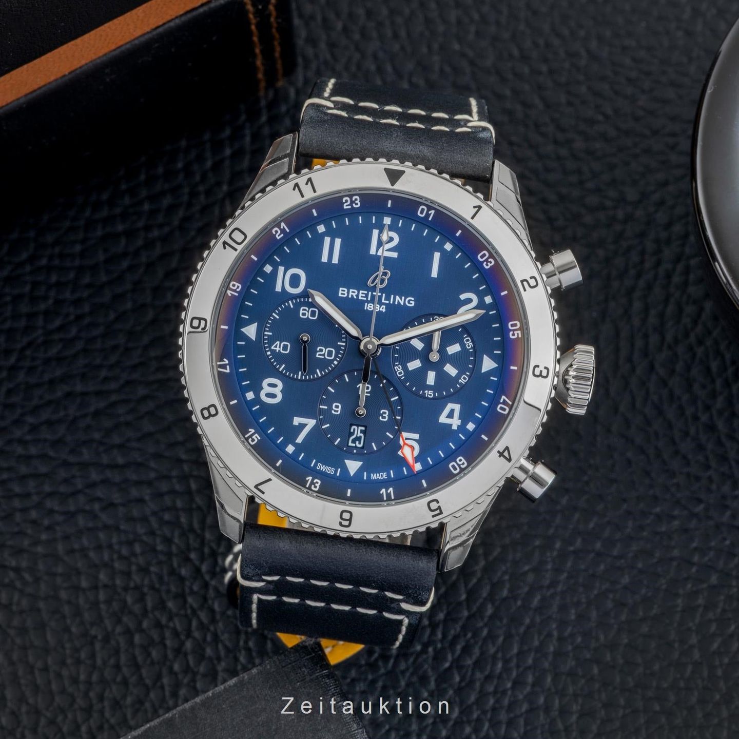Breitling Super Avi AB04451A1C1X1 - (3/8)