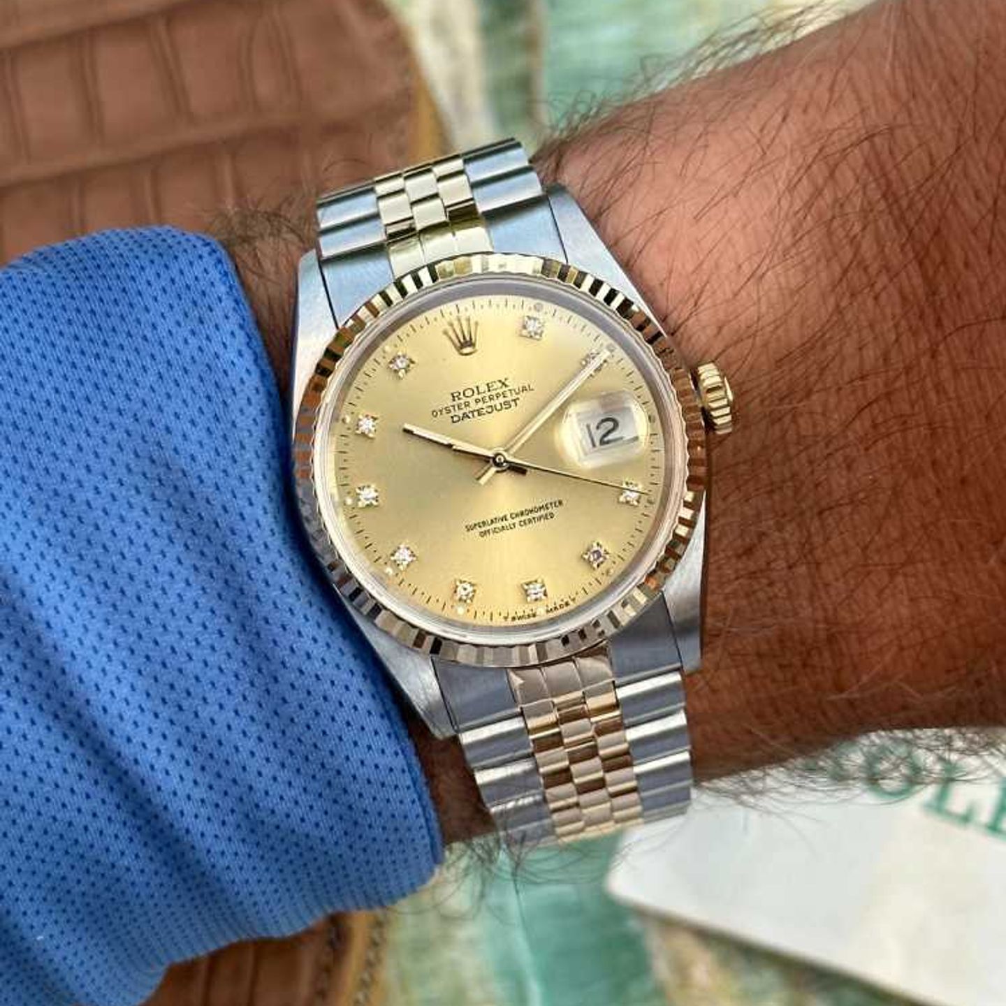 Rolex Datejust 16233 (1991) - Gold dial 36 mm Gold/Steel case (2/10)