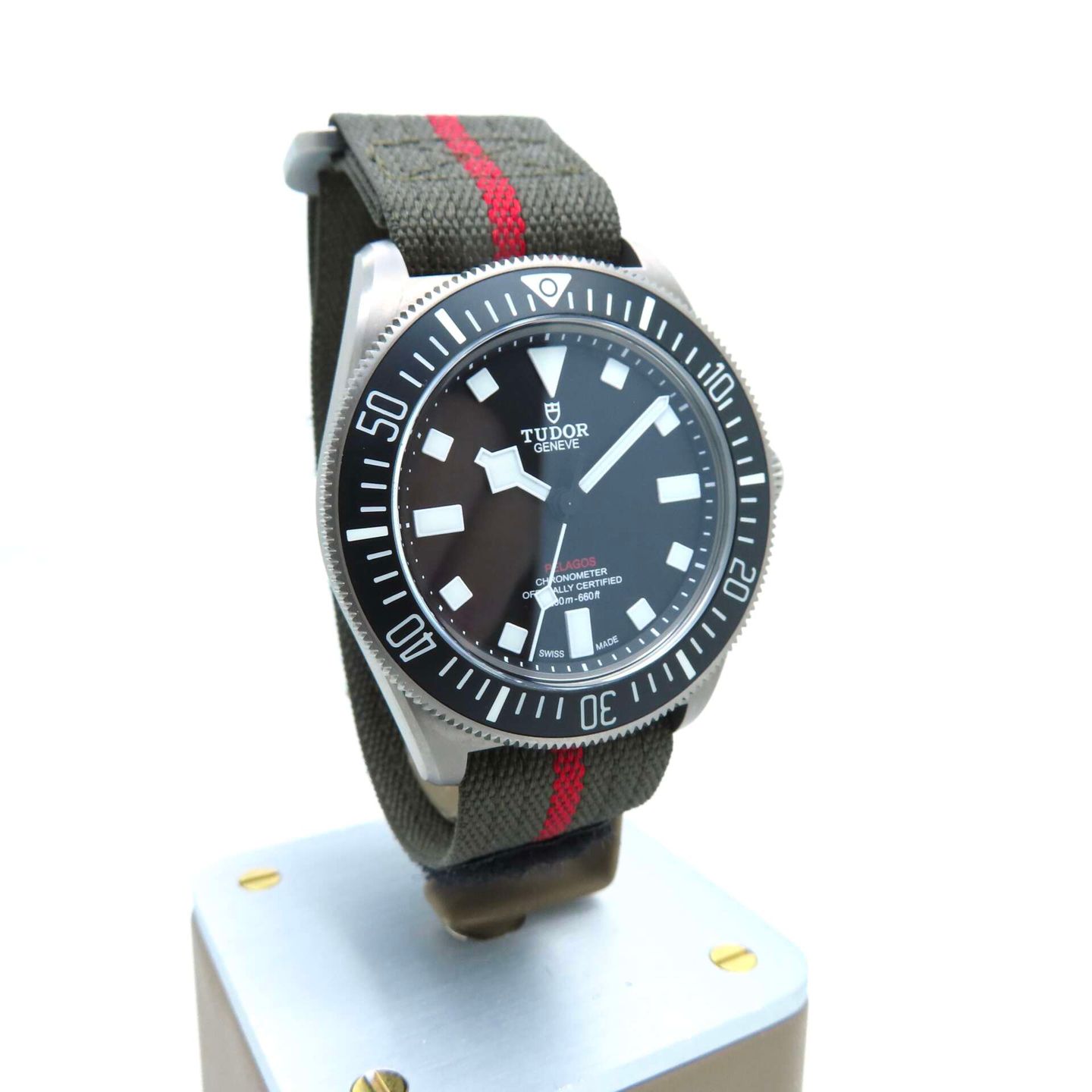 Tudor Pelagos 25717N (2024) - Zwart wijzerplaat 42mm Titanium (8/8)