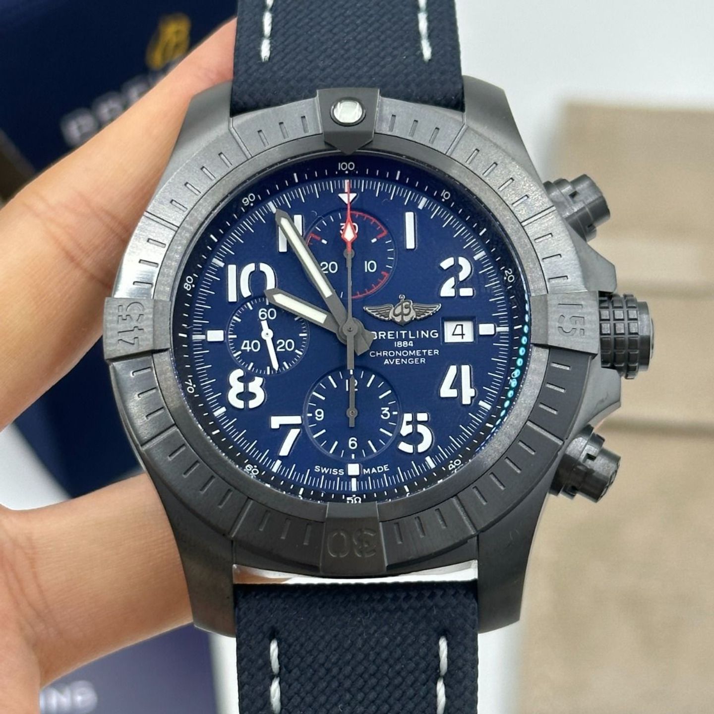 Breitling Avenger V13375101C1X2 - (8/8)