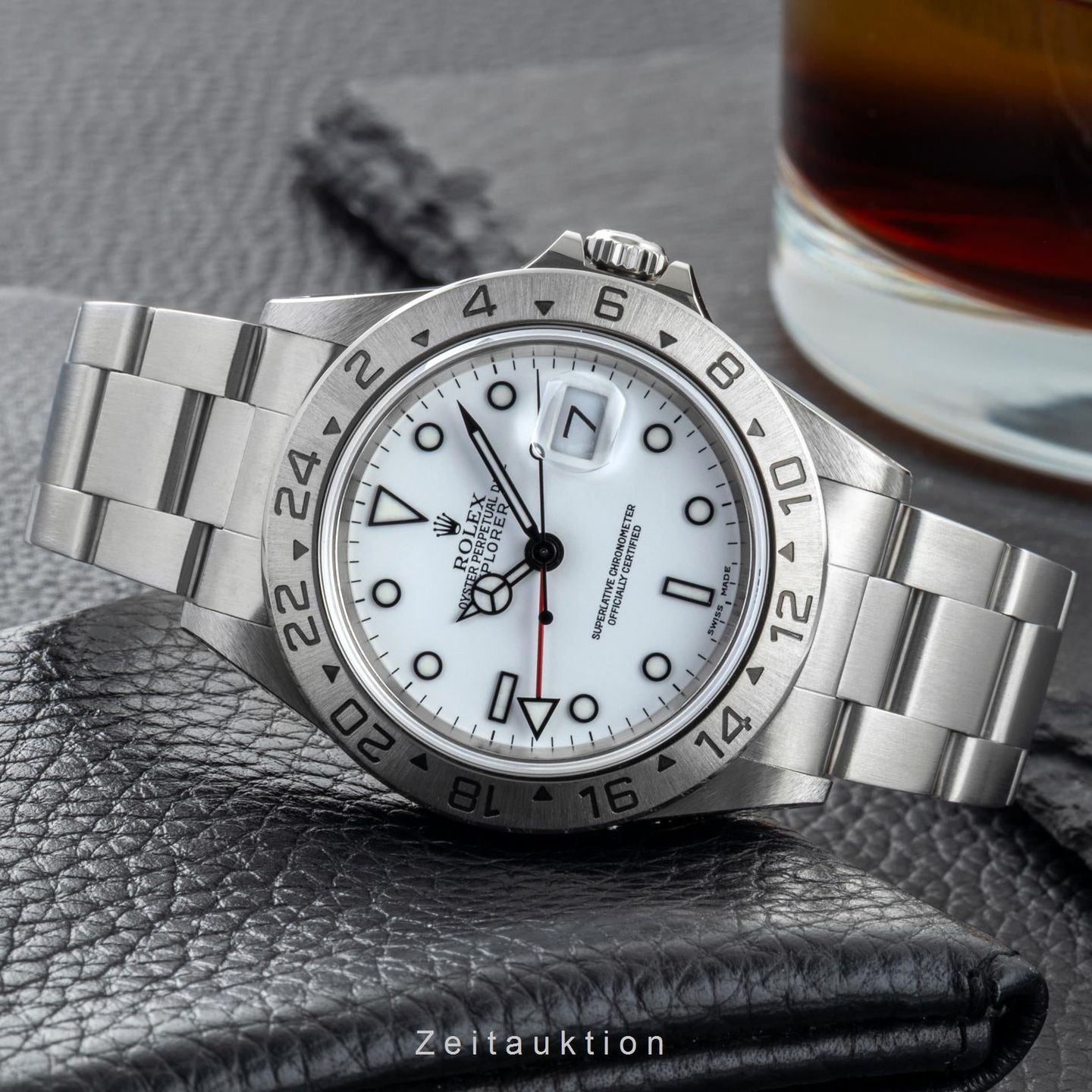 Rolex Explorer II 16570 - (2/8)