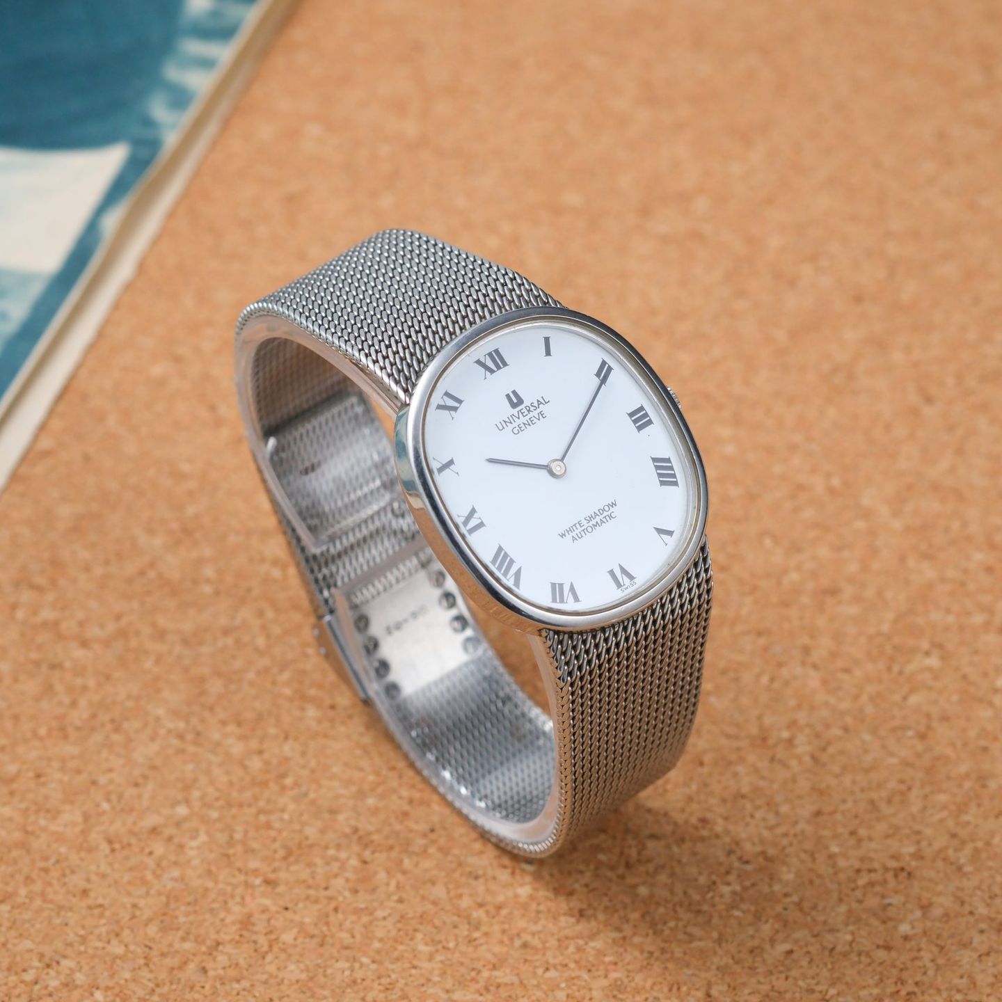 Universal Genève Vintage 866049 - (5/8)