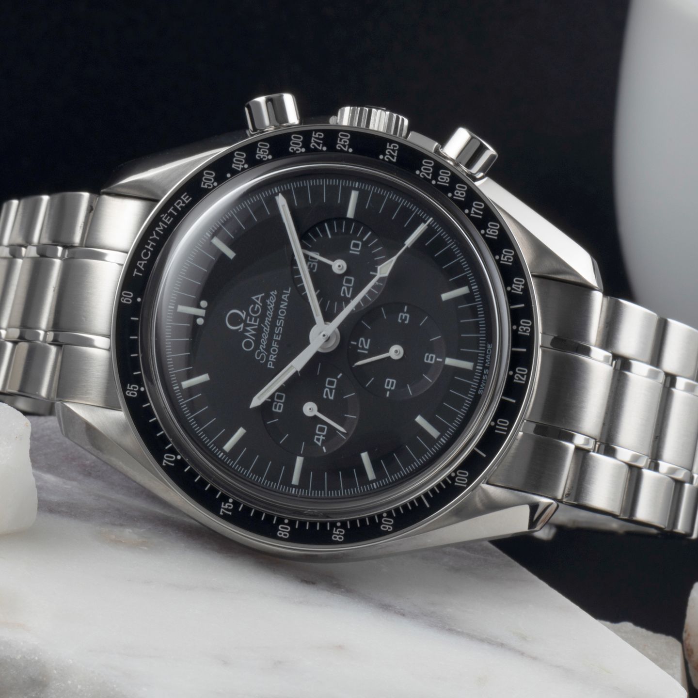 Omega Speedmaster Professional Moonwatch 3570.50.00 (2000) - Zwart wijzerplaat 42mm Staal (2/8)