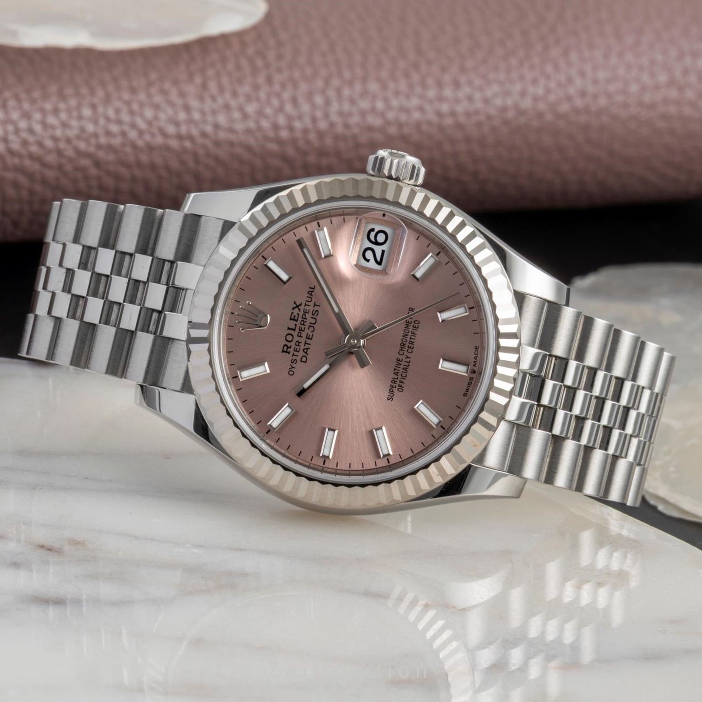 Rolex Datejust 31 278274 (Unknown (random serial)) - Pink dial 31 mm Steel case (2/8)