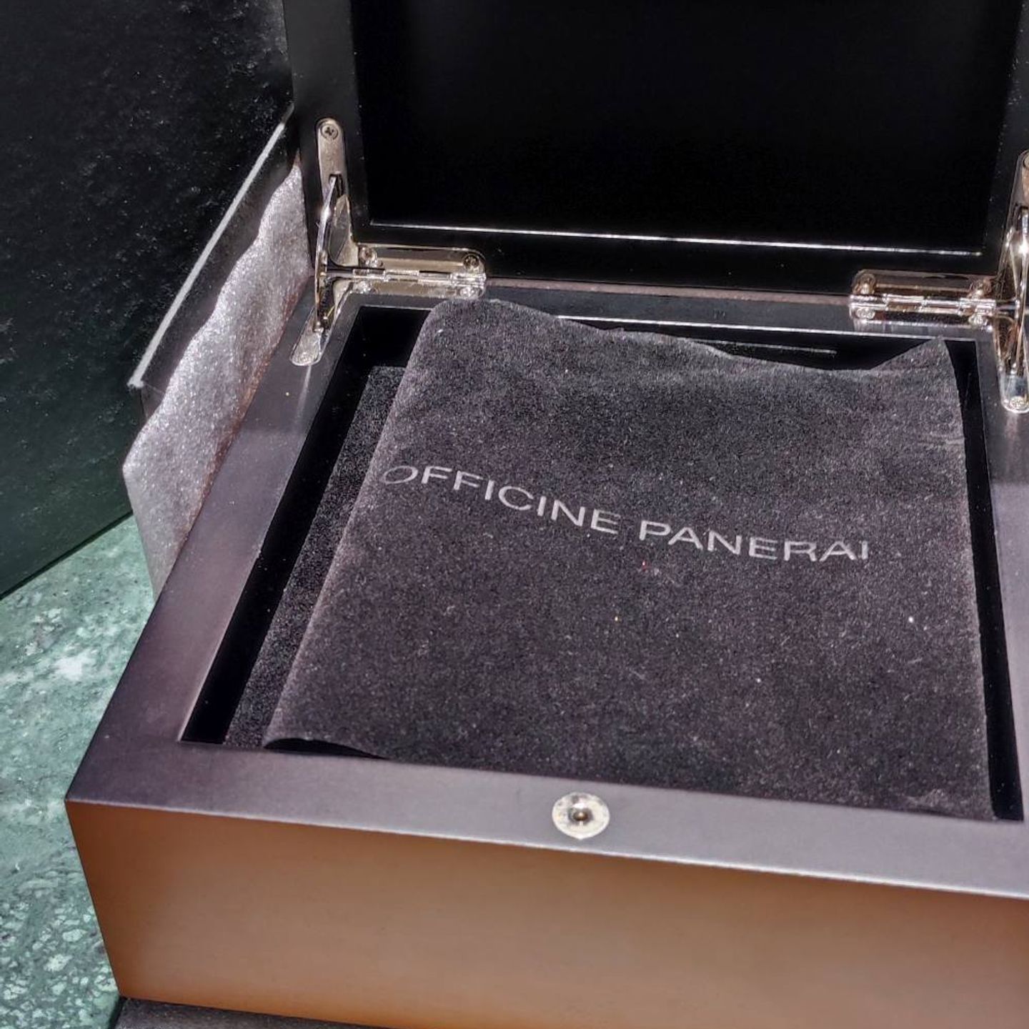 Panerai Radiomir Black Seal PAM00380 (2013) - Zwart wijzerplaat 45mm Staal (7/7)