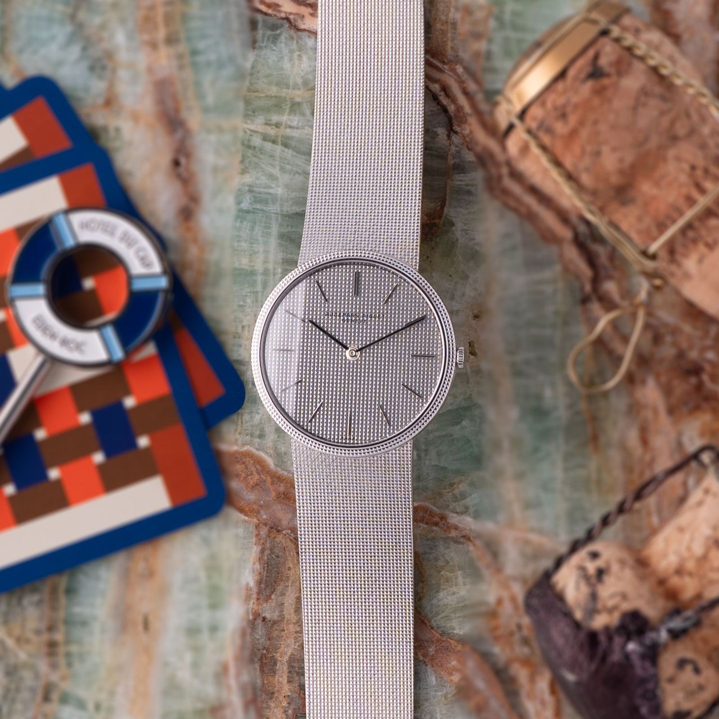 Audemars Piguet Vintage 5237BC (1974) - 35 mm White Gold case (3/8)