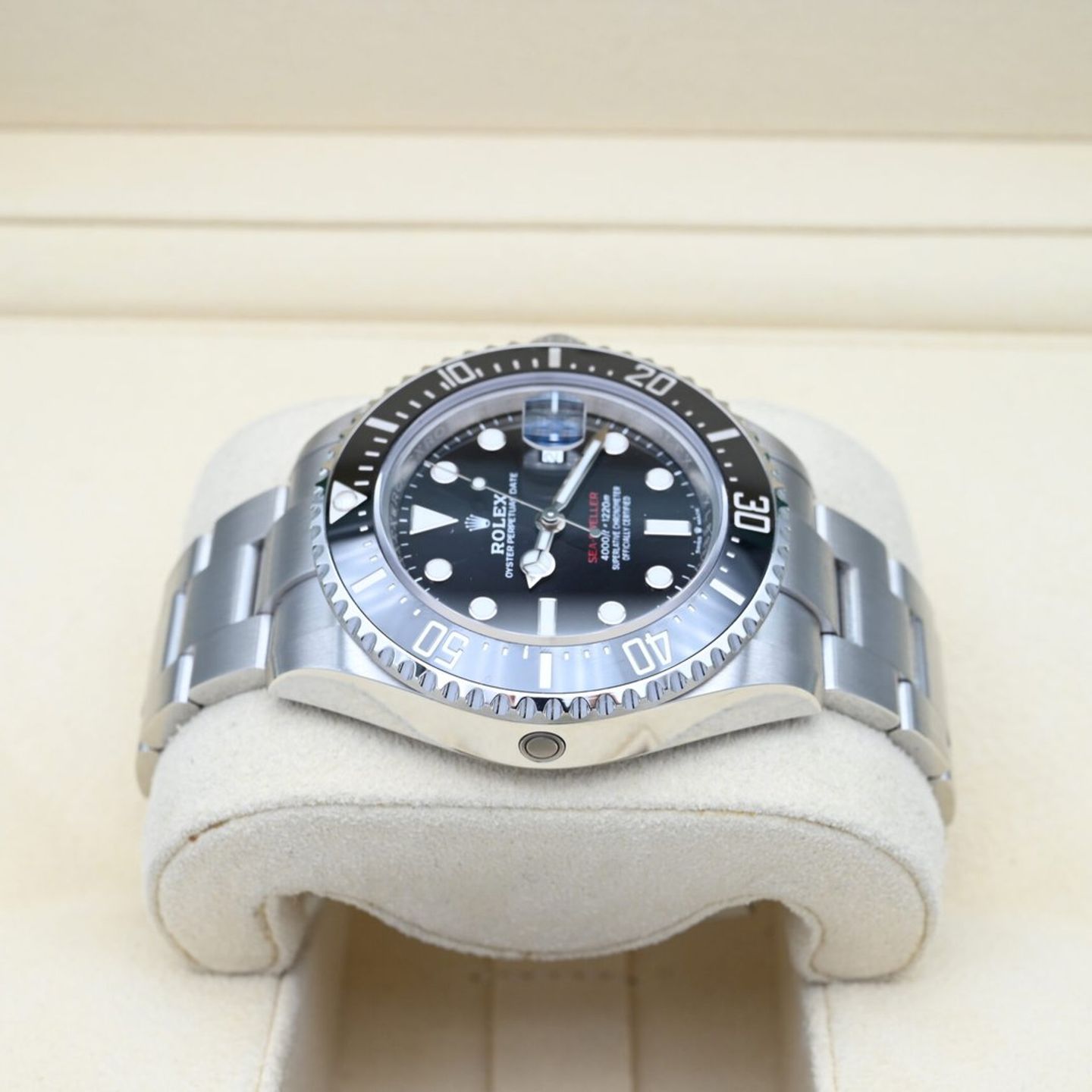 Rolex Sea-Dweller 126600 - (3/6)