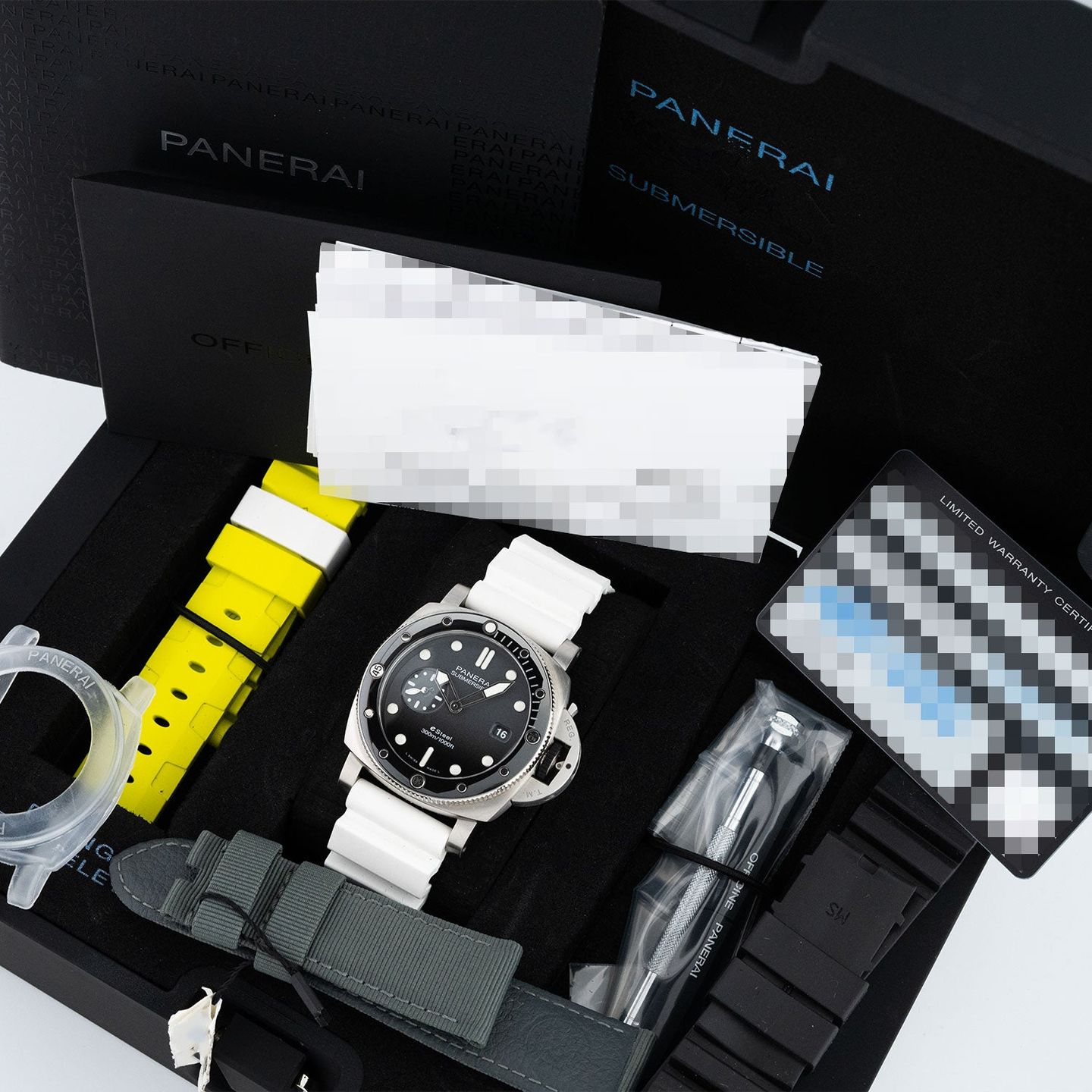 Panerai Luminor Submersible PAM01288 (2022) - Grey dial 44 mm Steel case (5/5)