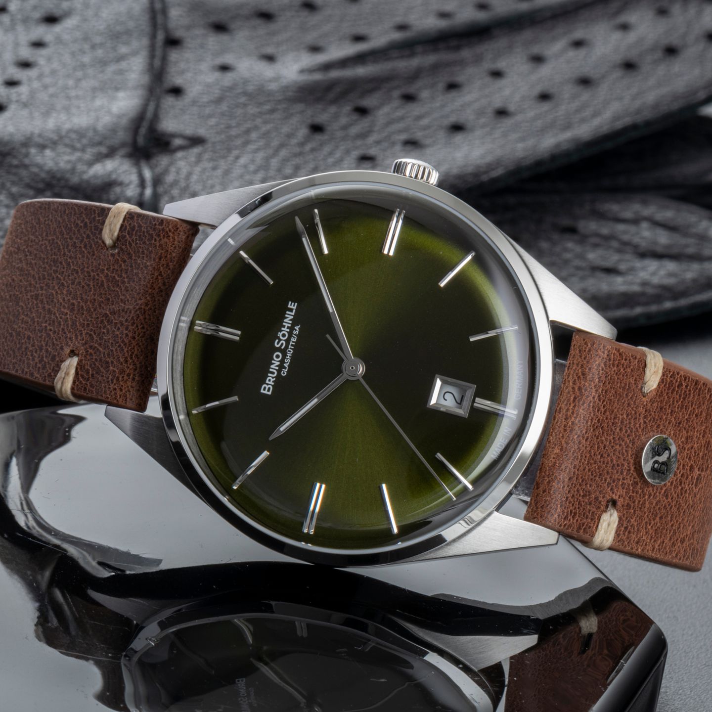 Unknown Unknown 17-13232-441 (2025) - (2/8)