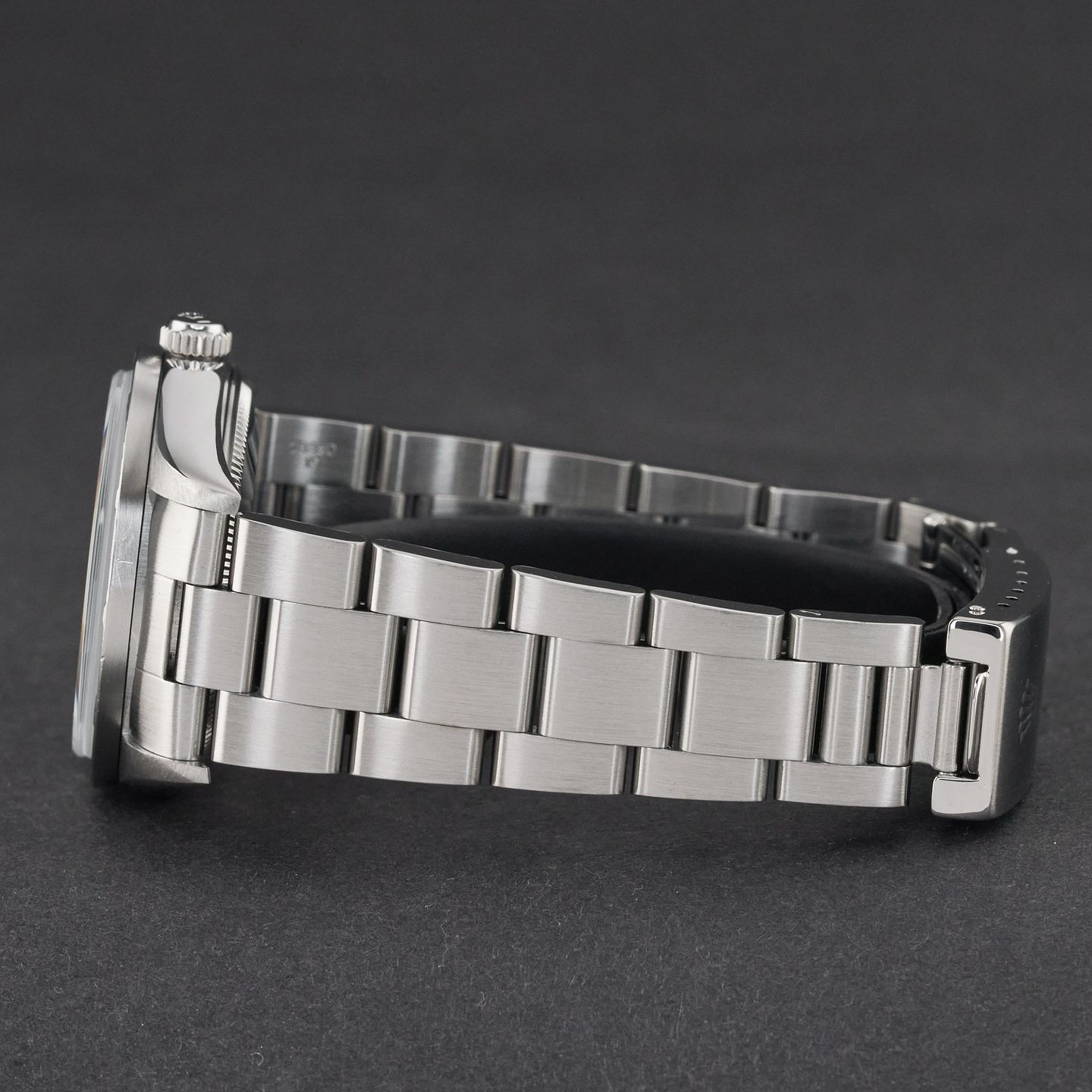 Rolex Air-King 14010 (1994) - Black dial 34 mm Steel case (6/8)