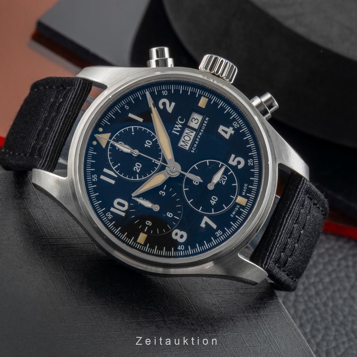IWC Pilot Spitfire Chronograph IW387903 - (2/8)