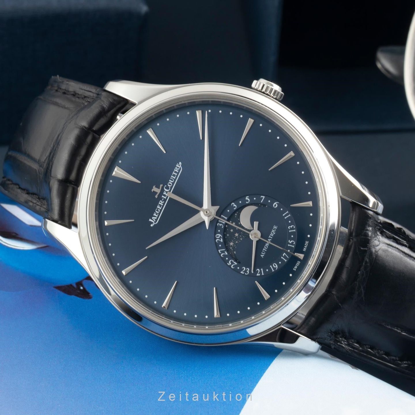 Jaeger-LeCoultre Master Ultra Thin Moon Q1368480 - (2/8)