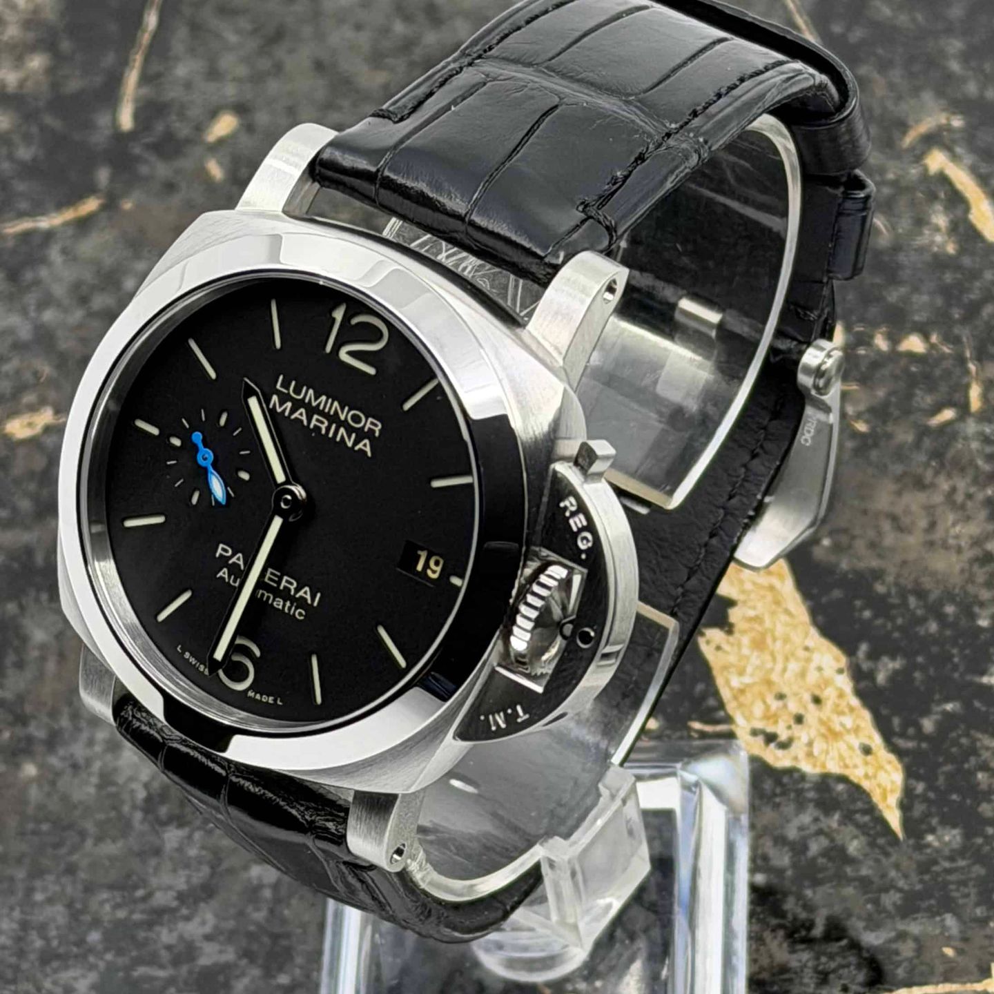 Panerai Luminor 1950 PAM01372 (2026) - Zwart wijzerplaat 40mm Staal (4/8)
