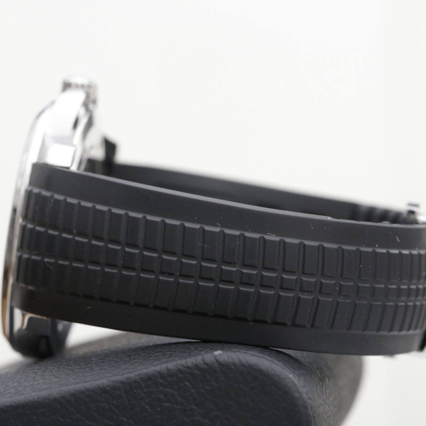 Patek Philippe Aquanaut 5167A (2007) - Zwart wijzerplaat 41mm Staal (5/8)