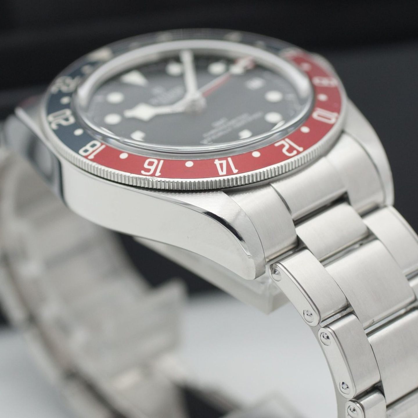 Tudor Black Bay GMT 79830RB - (7/8)