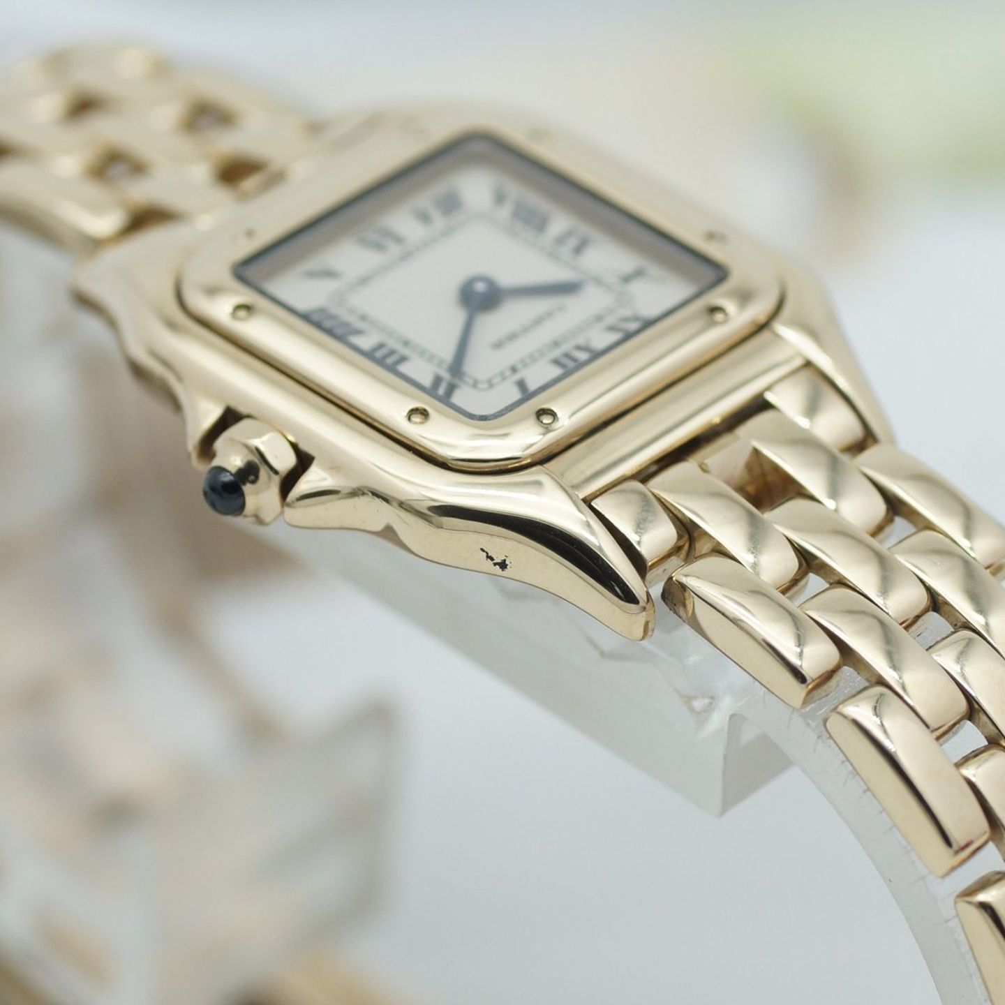 Cartier Panthère 1070 (1990) - White dial 22 mm Yellow Gold case (4/8)