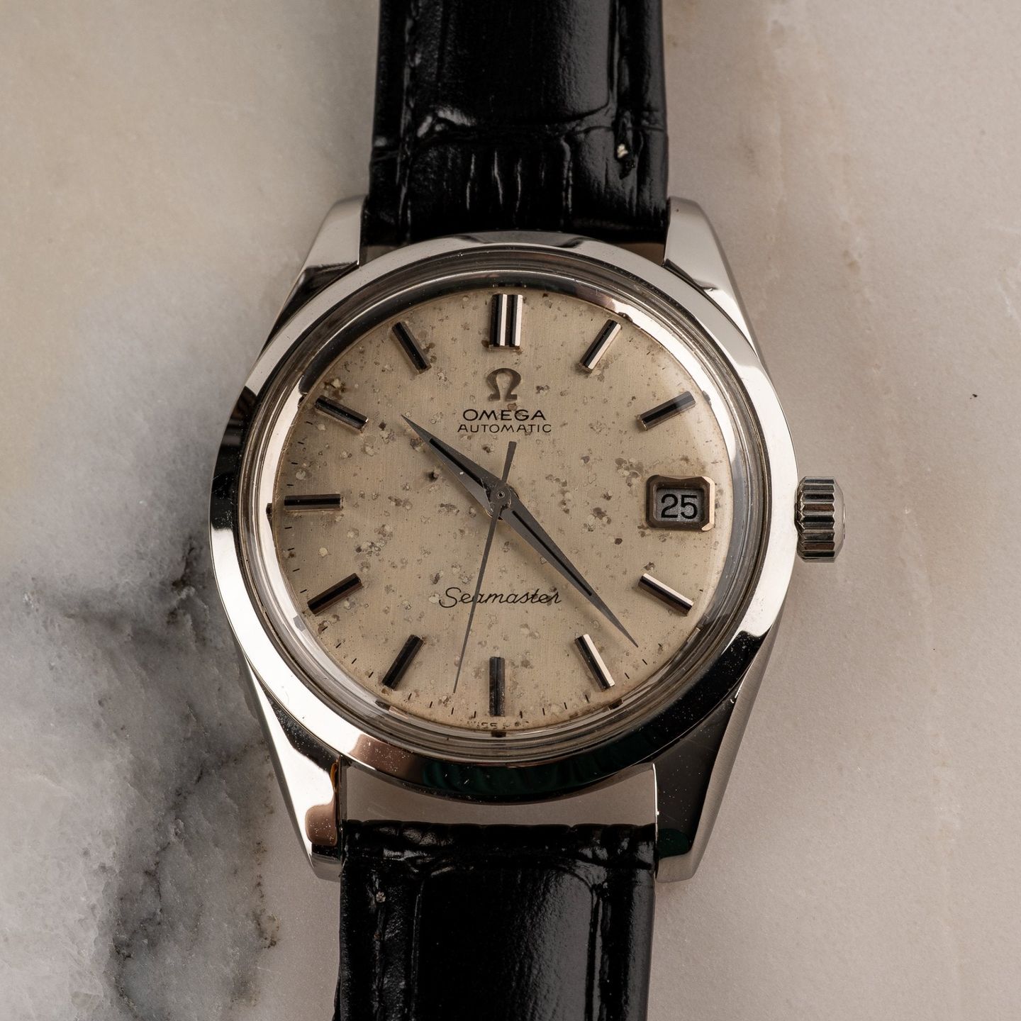 Omega Seamaster 166.01 (1968) - Silver dial 35 mm Steel case (3/8)