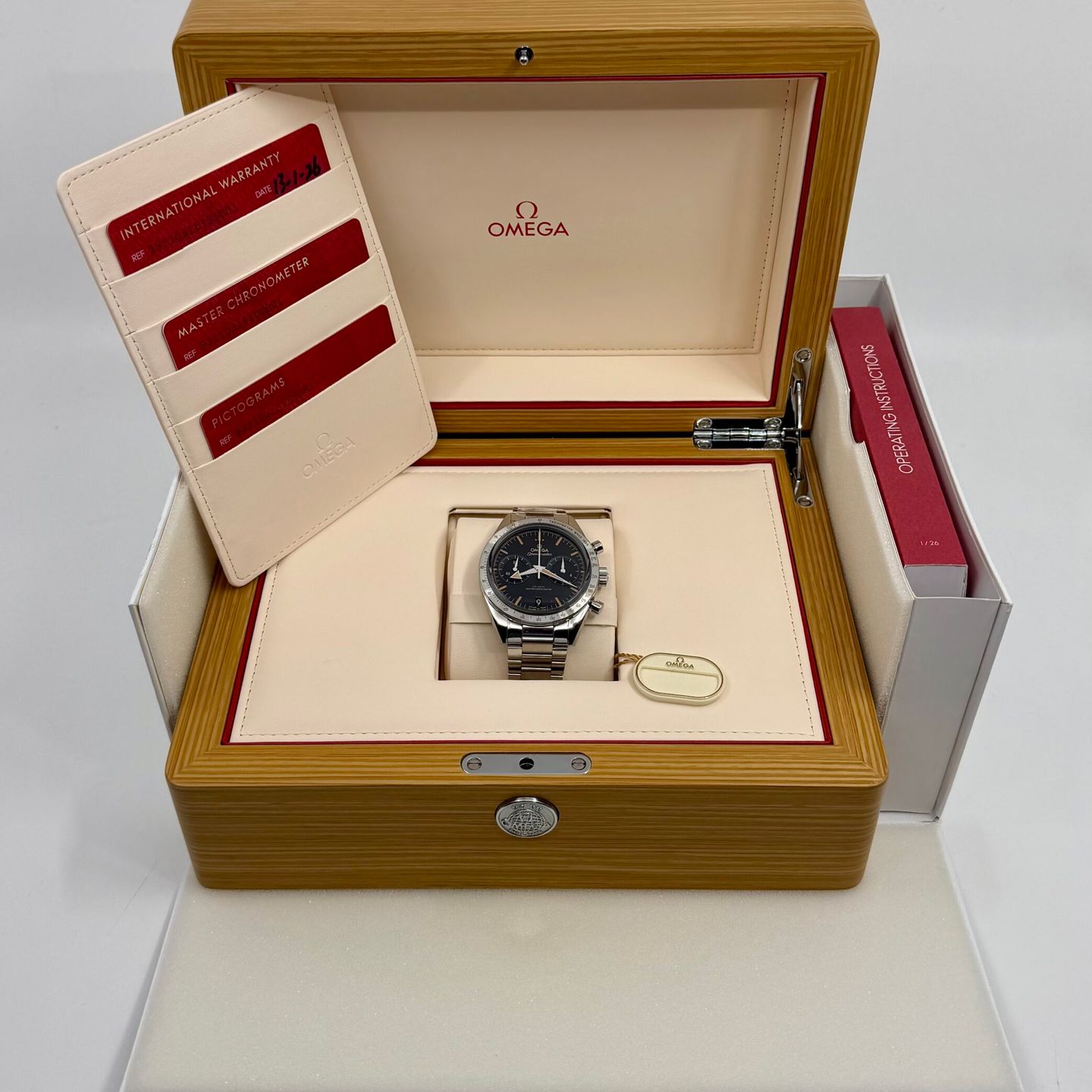 Omega Speedmaster '57 332.10.41.51.01.001 - (3/8)