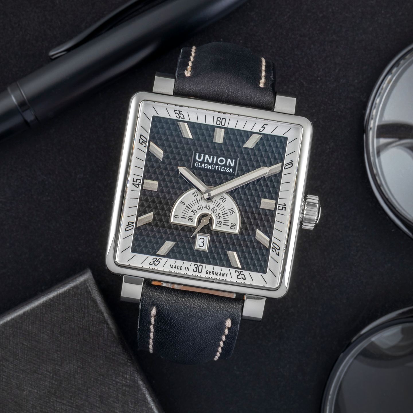 Union Glashütte Unknown 26-32-09-05-10 (Unknown (random serial)) - Black dial 40 mm Steel case (1/8)