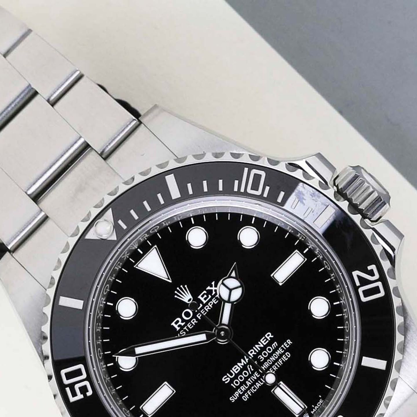 Rolex Submariner No Date 124060 - (3/8)