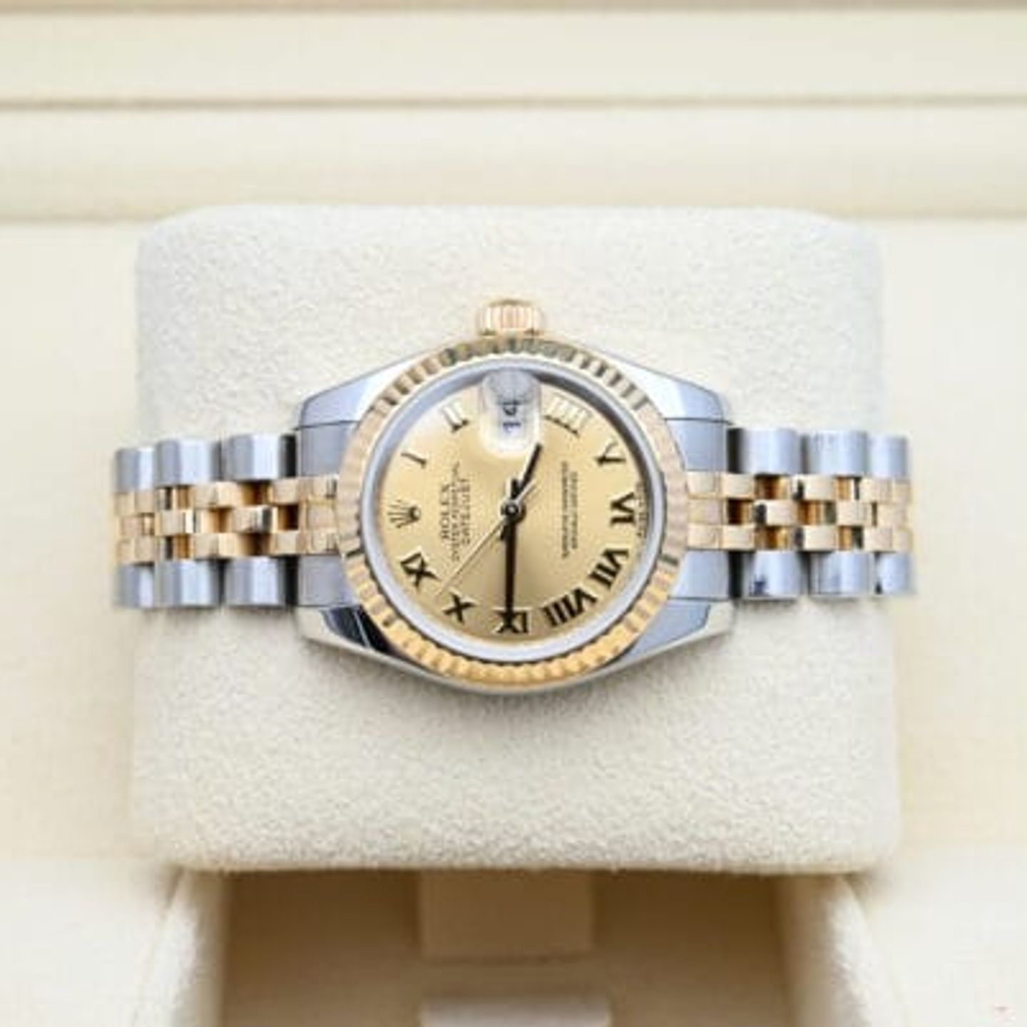 Rolex Lady-Datejust 179173 (2012) - Gold dial 26 mm Gold/Steel case (5/7)