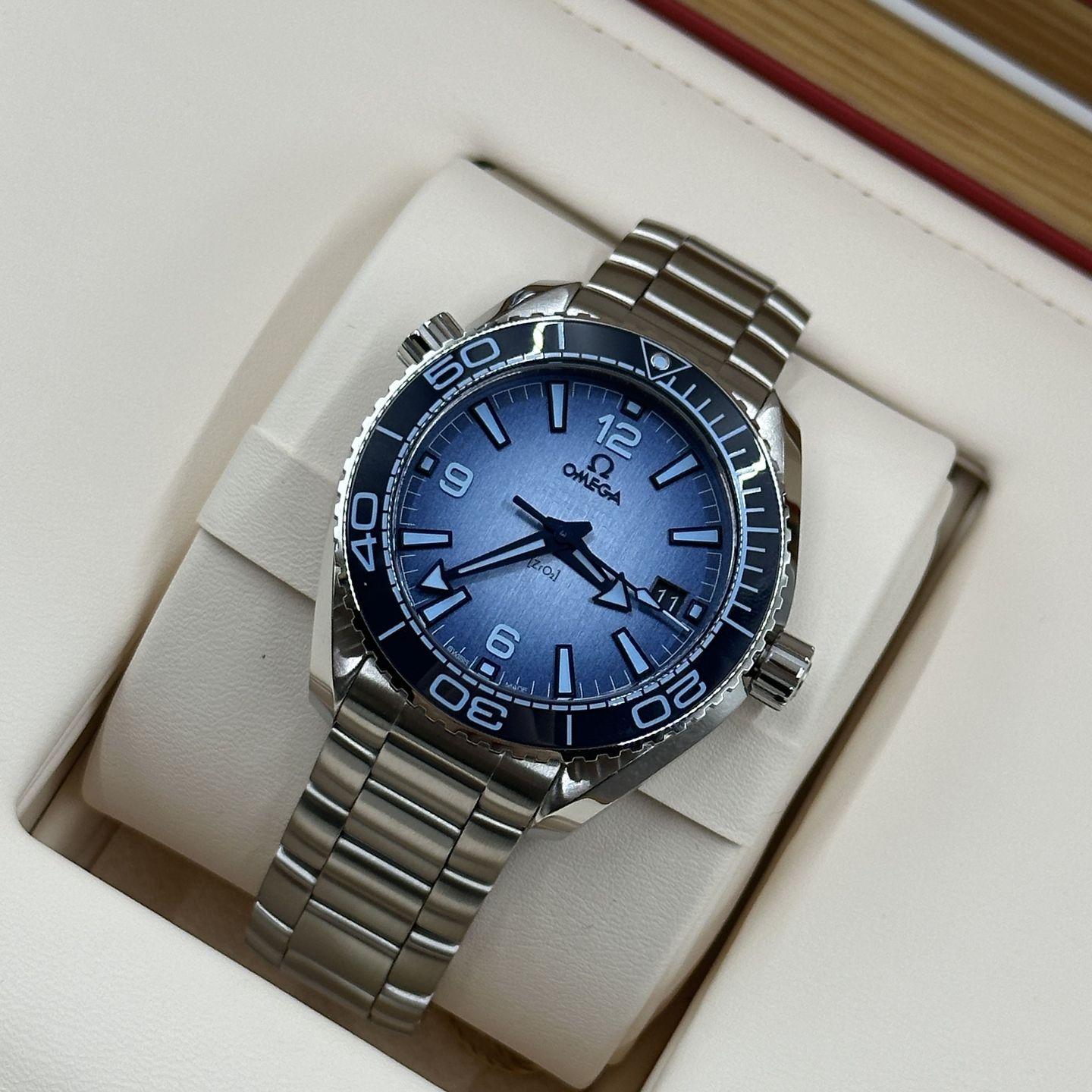 Omega Seamaster Planet Ocean 215.30.40.20.03.002 - (8/8)