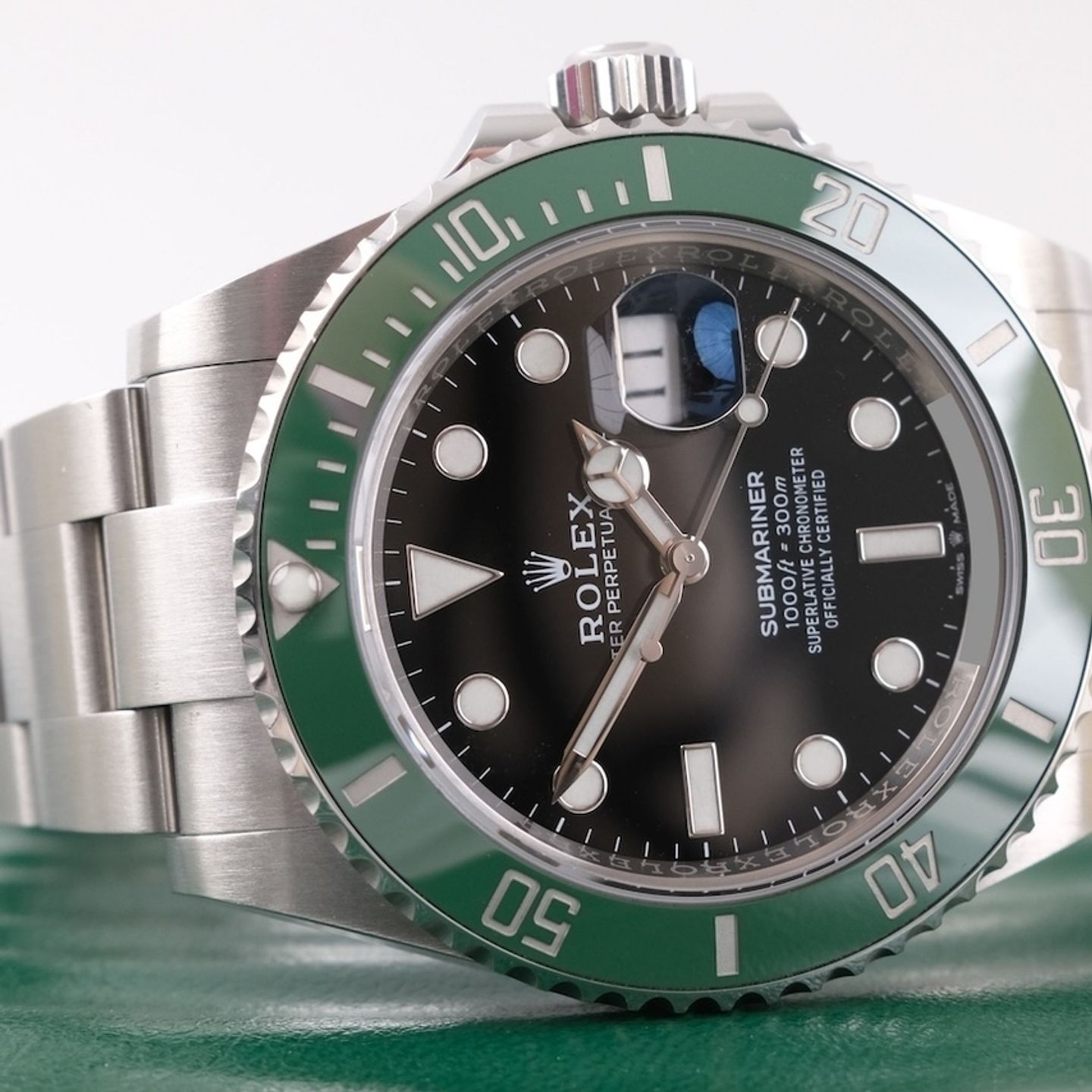 Rolex Submariner Date 126610LV - (3/8)