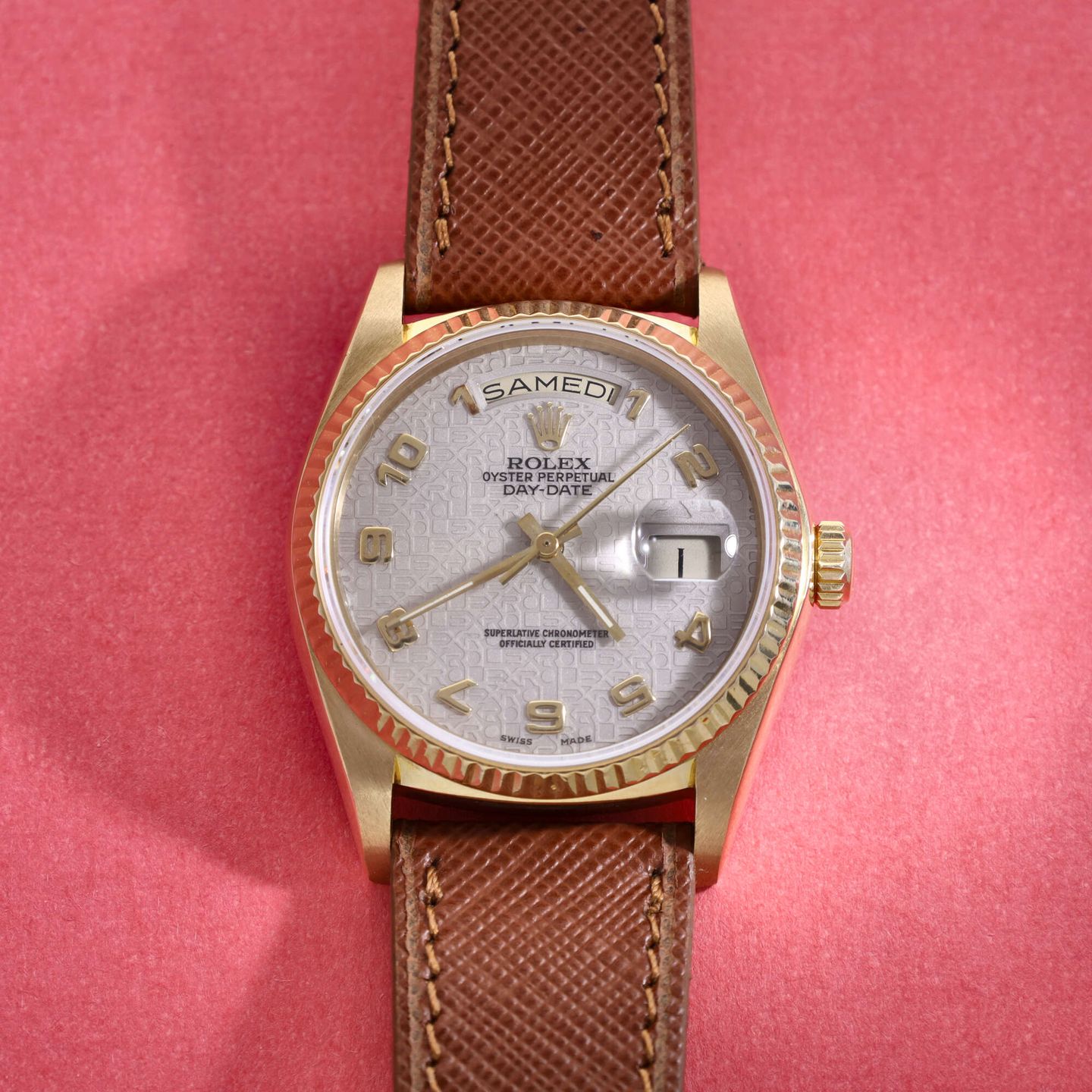 Rolex Day-Date 36 18038 (1977) - White dial 36 mm Yellow Gold case (2/8)