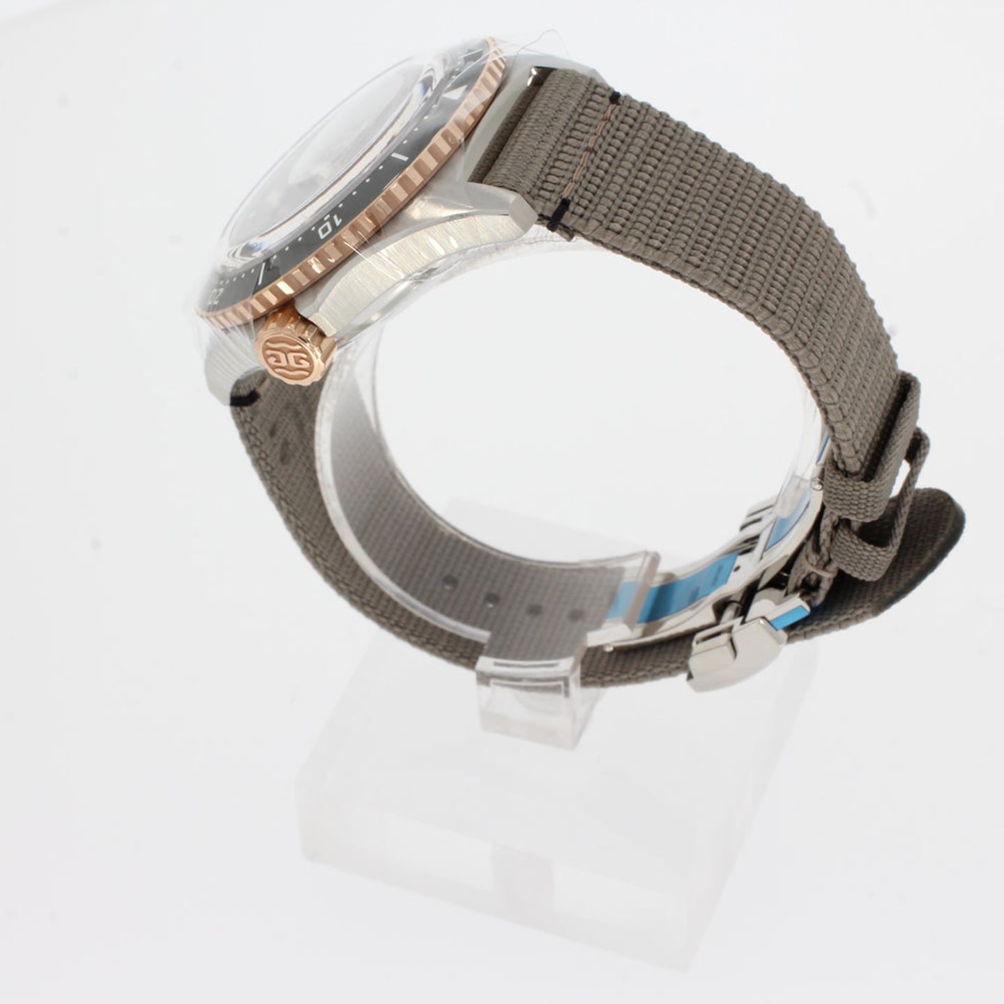 Glashütte Original SeaQ Panorama Date 1-36-13-04-91-34 - (3/4)