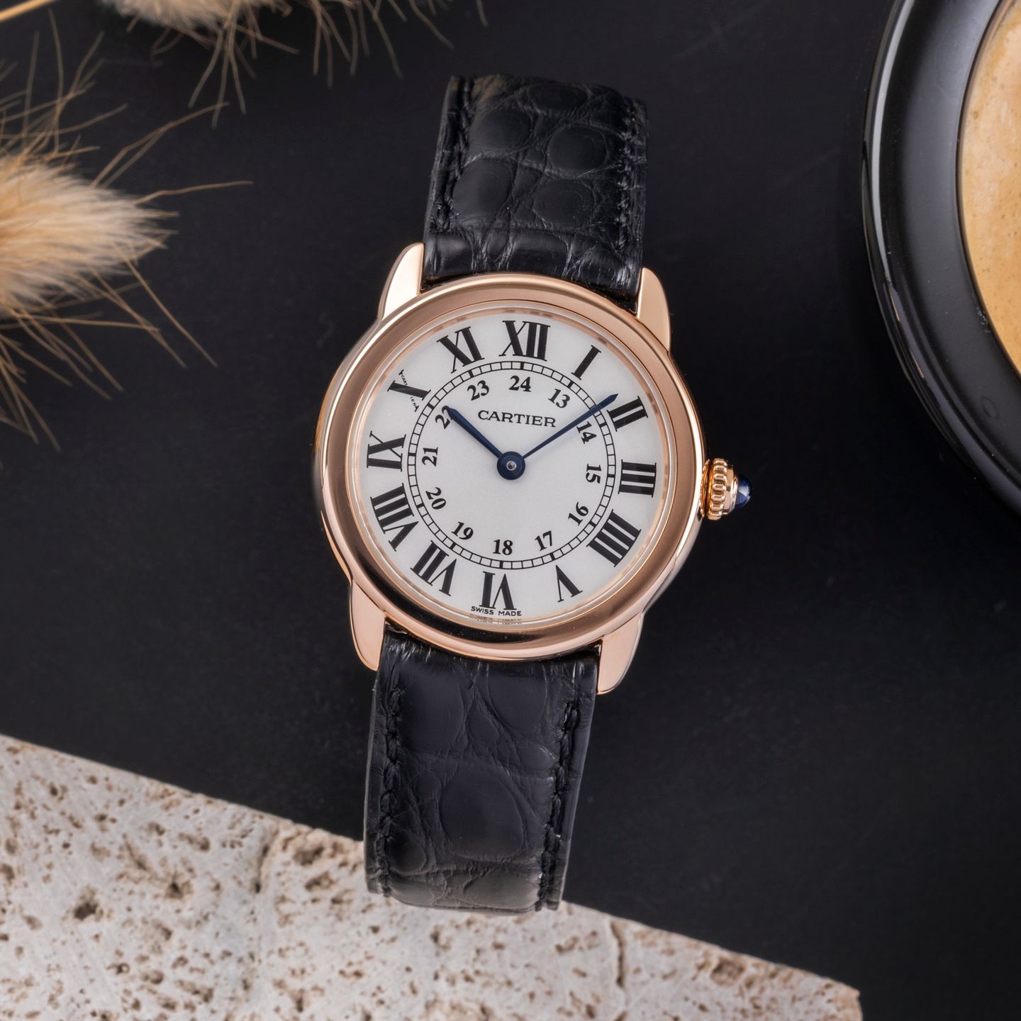 Cartier Ronde Solo de Cartier W6701007 (Unknown (random serial)) - Silver dial 30 mm Gold/Steel case (1/8)