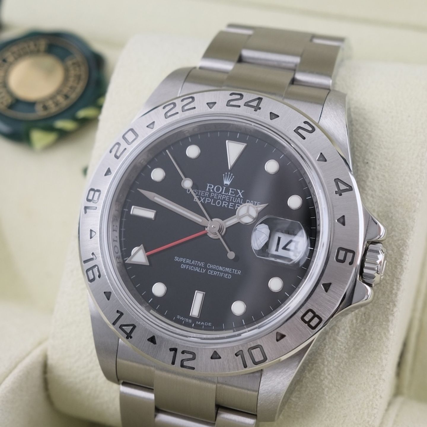 Rolex Explorer II 16570 - (3/8)
