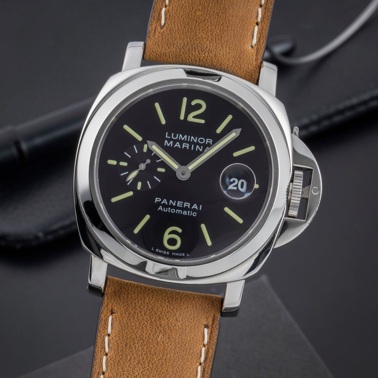 Panerai Luminor Marina Automatic PAM00104 (Unknown (random serial)) - Black dial 44 mm Steel case (3/8)