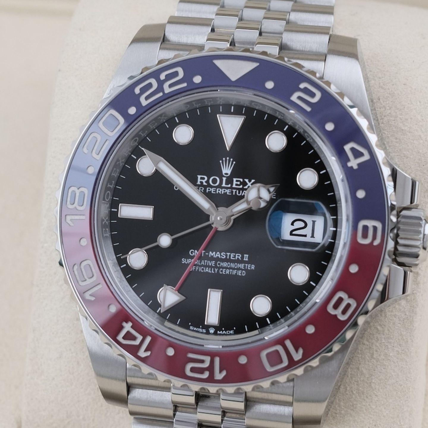 Rolex GMT-Master II 126710BLRO - (3/8)