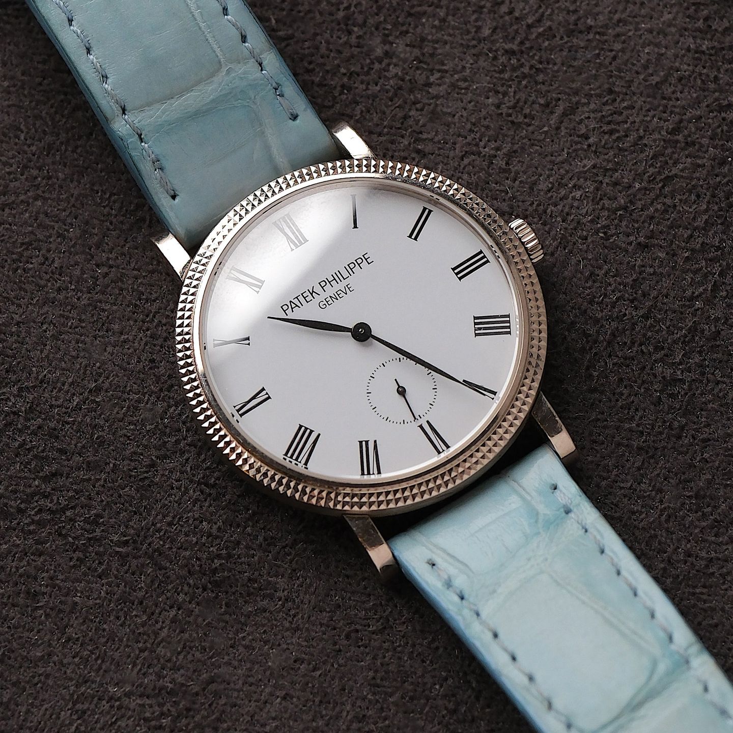 Patek Philippe Calatrava 7119G - (6/8)